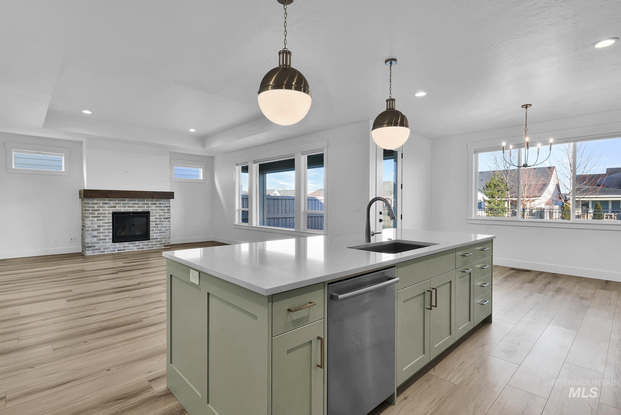 10426 Loneleaf, Nampa, Idaho 83687, 3 Bedrooms, 2 Bathrooms, Residential For Sale, Price $524,900,MLS 98974111