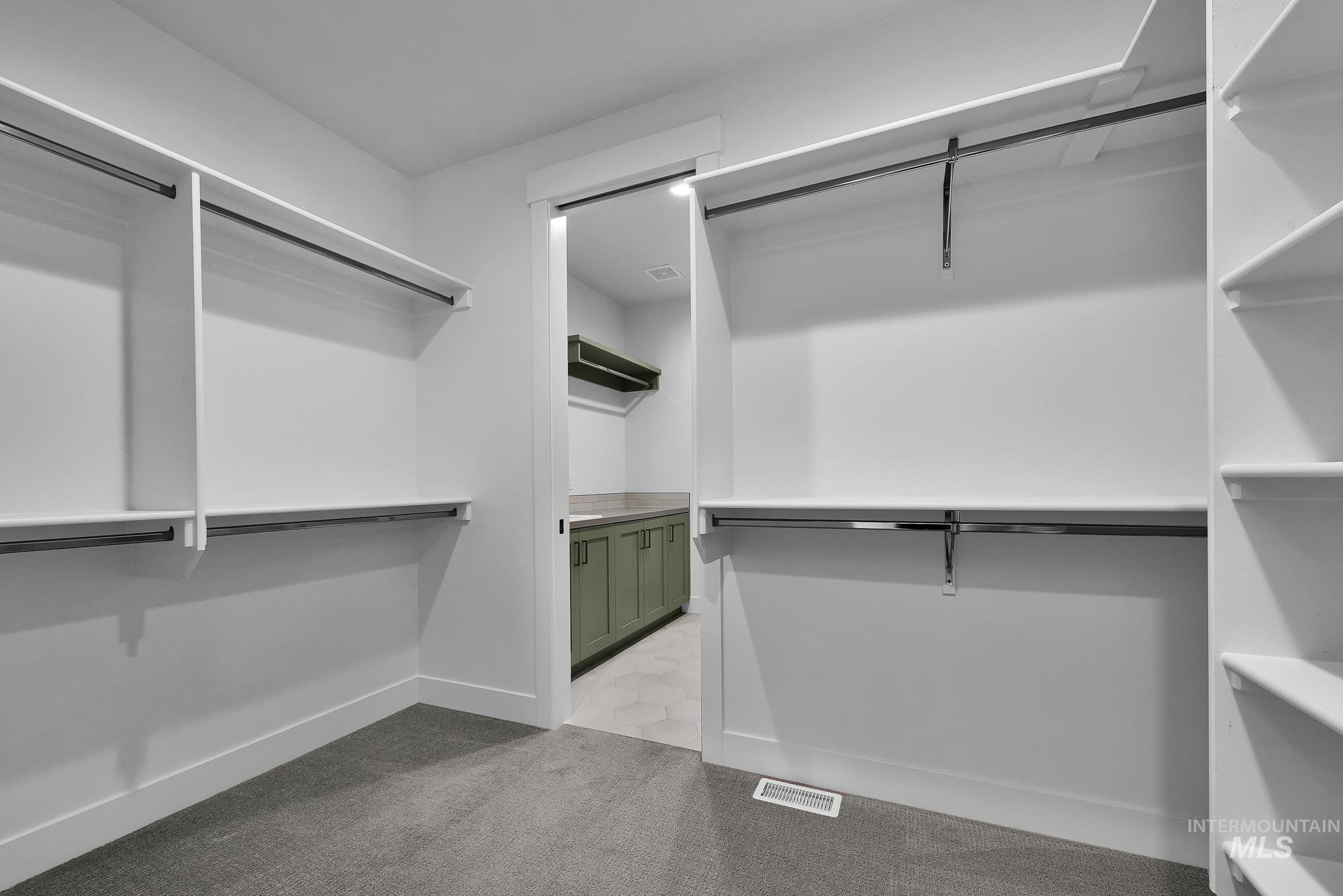 10426 Loneleaf, Nampa, Idaho 83687, 3 Bedrooms, 2 Bathrooms, Residential For Sale, Price $524,900, 98974111