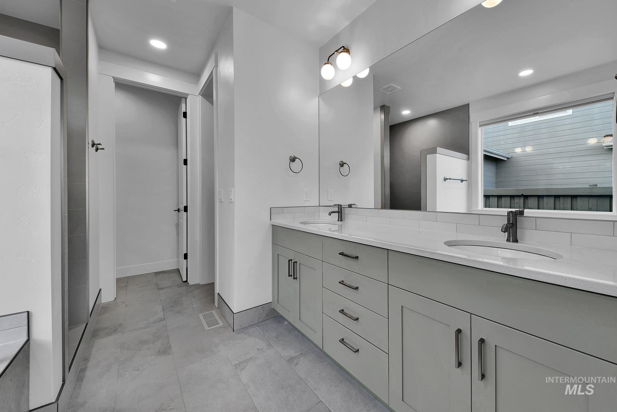 10426 Loneleaf, Nampa, Idaho 83687, 3 Bedrooms, 2 Bathrooms, Residential For Sale, Price $524,900, 98974111