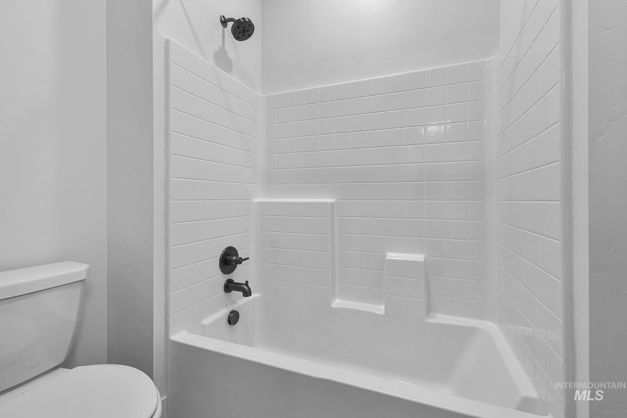 10426 Loneleaf, Nampa, Idaho 83687, 3 Bedrooms, 2 Bathrooms, Residential For Sale, Price $524,900, 98974111