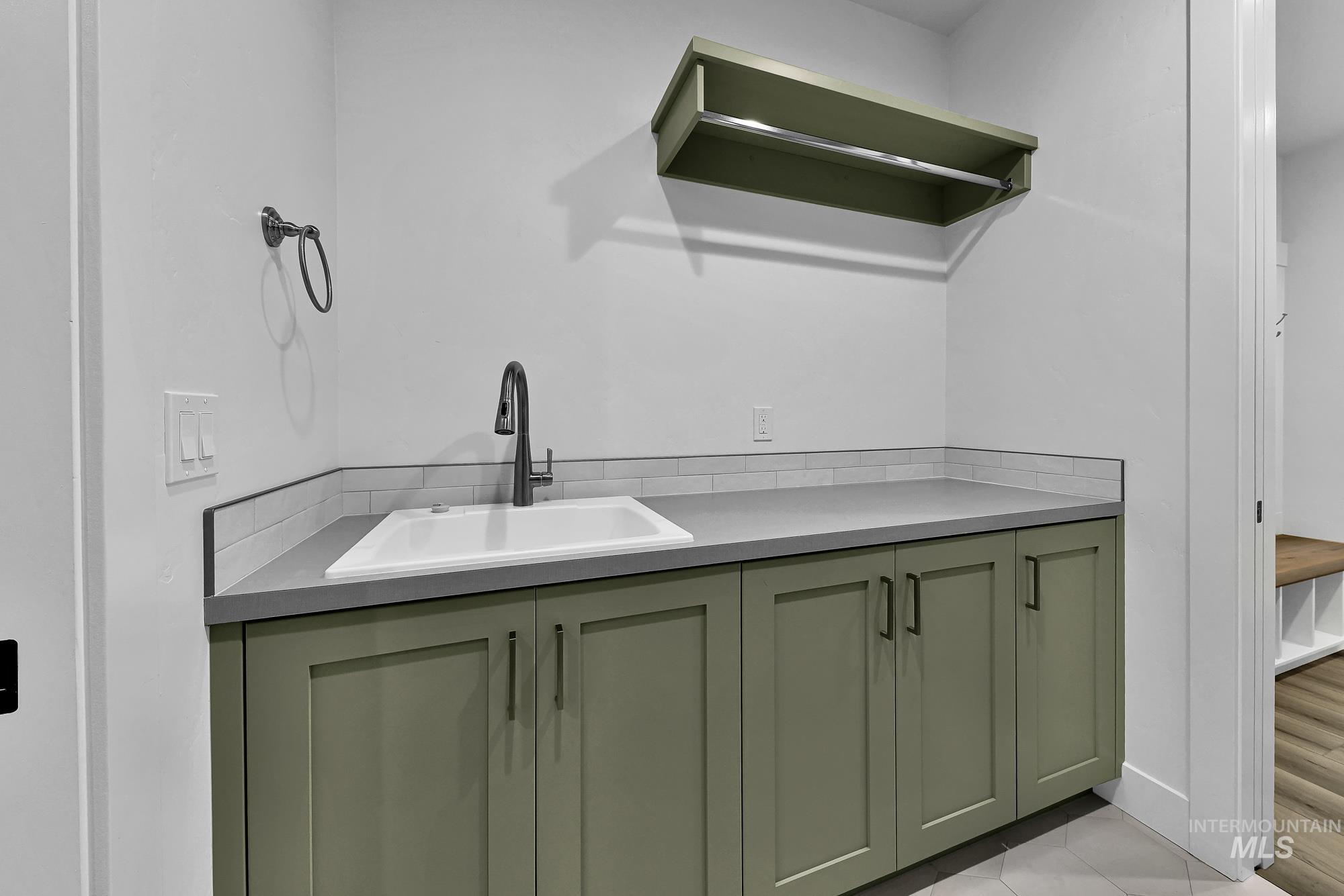 10426 Loneleaf, Nampa, Idaho 83687, 3 Bedrooms, 2 Bathrooms, Residential For Sale, Price $524,900,MLS 98974111