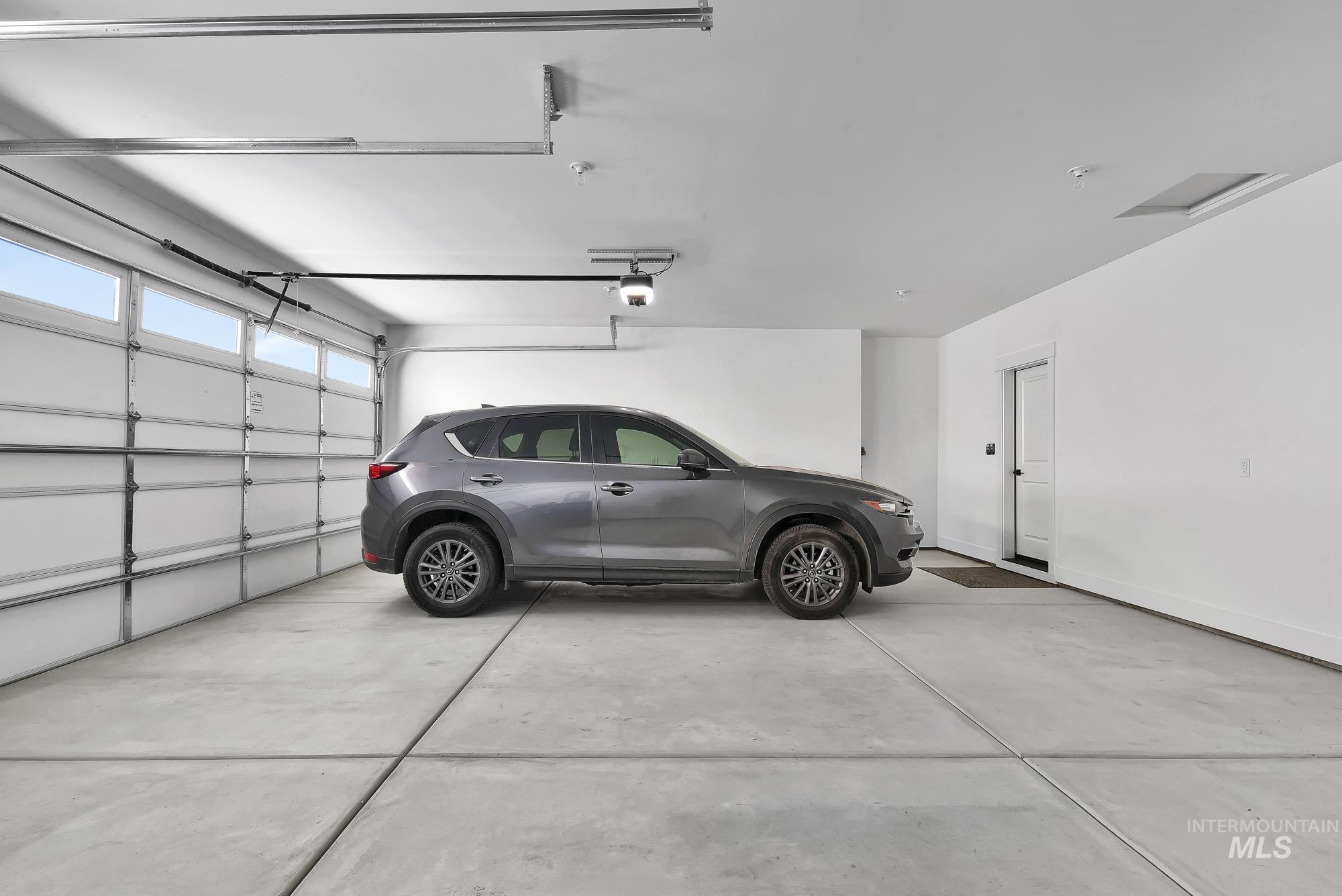 10426 Loneleaf, Nampa, Idaho 83687, 3 Bedrooms, 2 Bathrooms, Residential For Sale, Price $524,900,MLS 98974111