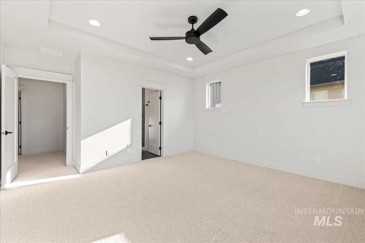 6731 N Magic Mallard Ave, Meridian, Idaho 83646, 4 Bedrooms, 4.5 Bathrooms, Residential For Sale, Price $719,900,MLS 98974112