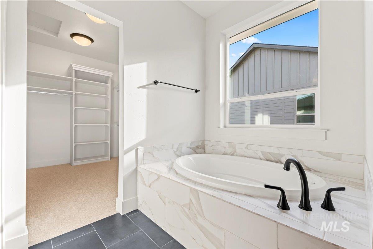 6731 N Magic Mallard Ave, Meridian, Idaho 83646, 4 Bedrooms, 4.5 Bathrooms, Residential For Sale, Price $719,900,MLS 98974112