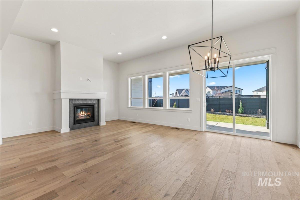 6731 N Magic Mallard Ave, Meridian, Idaho 83646, 4 Bedrooms, 4.5 Bathrooms, Residential For Sale, Price $719,900,MLS 98974112