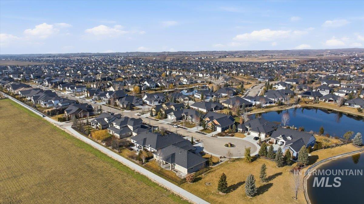 6079 W Biathlon Ct., Eagle, Idaho 83616, 4 Bedrooms, 3 Bathrooms, Residential For Sale, Price $875,000,MLS 98974117