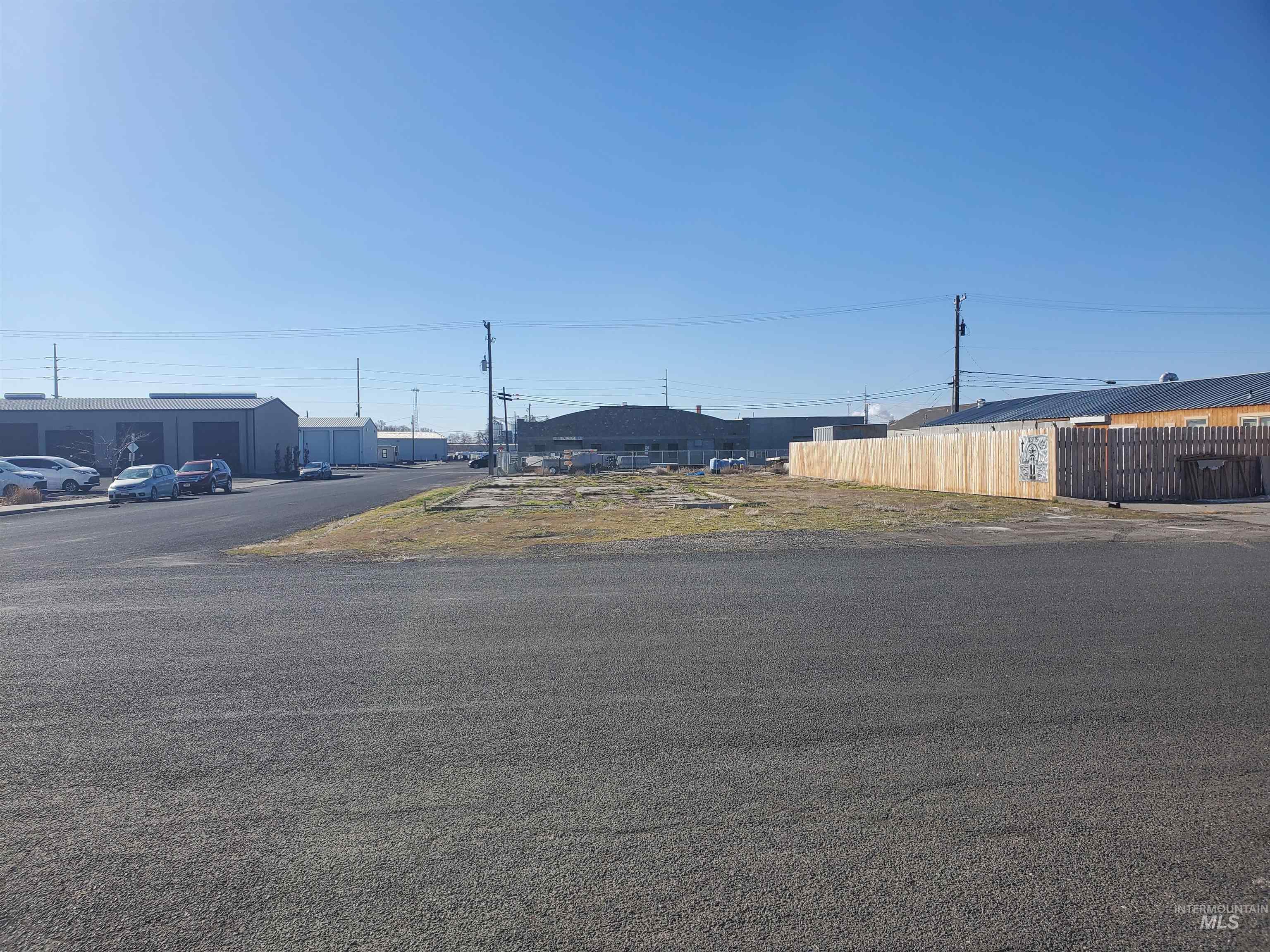 205 5th Ave W, Twin Falls, Idaho 83301-0000, Land For Sale, Price $70,000,MLS 98974118