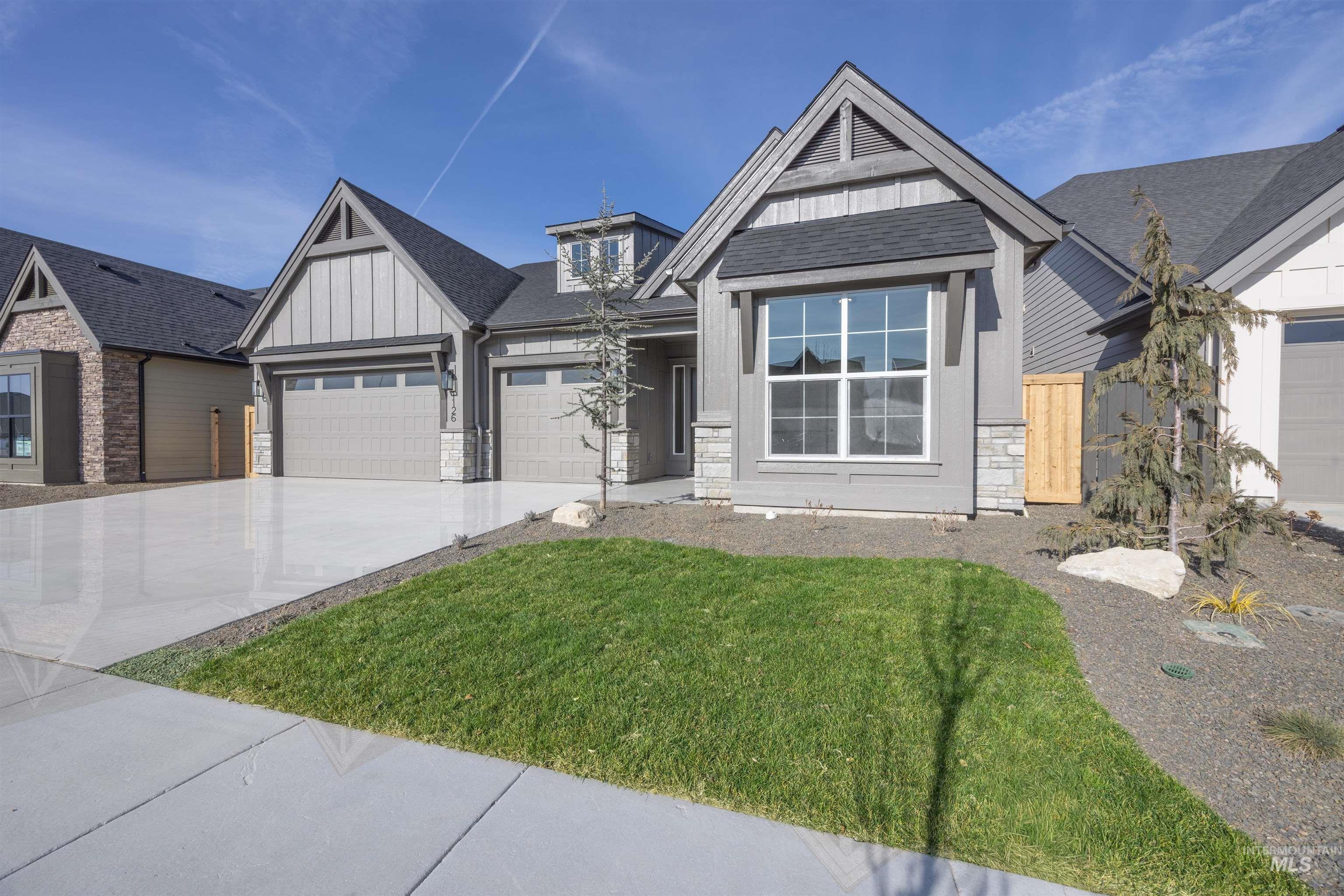 1126 E Crescendo St, Meridian, Idaho 83642, 3 Bedrooms, 2.5 Bathrooms, Residential For Sale, Price $819,777,MLS 98974123