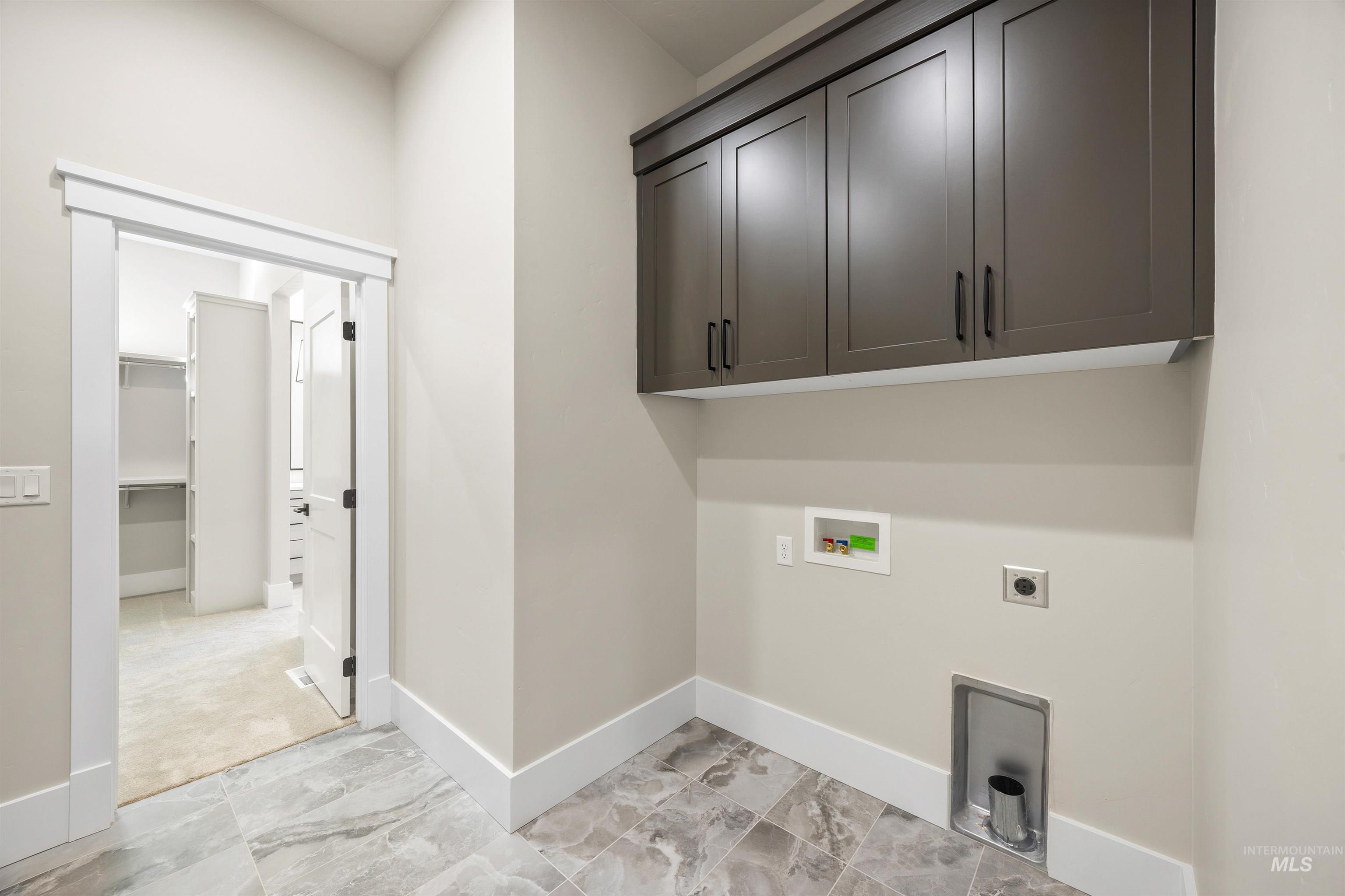 1126 E Crescendo St, Meridian, Idaho 83642, 3 Bedrooms, 2.5 Bathrooms, Residential For Sale, Price $819,777,MLS 98974123