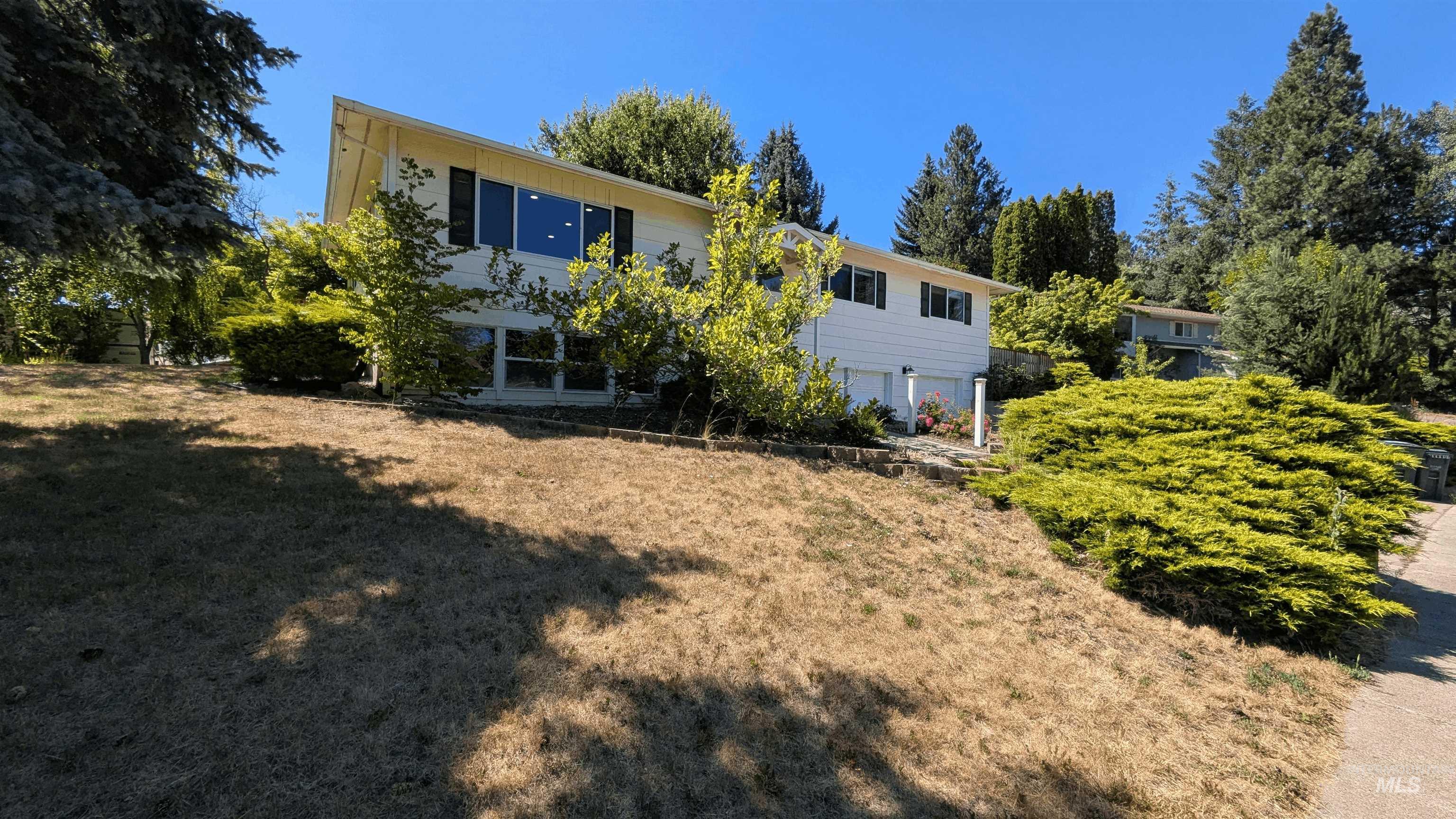 1857 Conestoga St, Moscow, Idaho 83843, 4 Bedrooms, 2.5 Bathrooms, Residential For Sale, Price $520,000,MLS 98974126