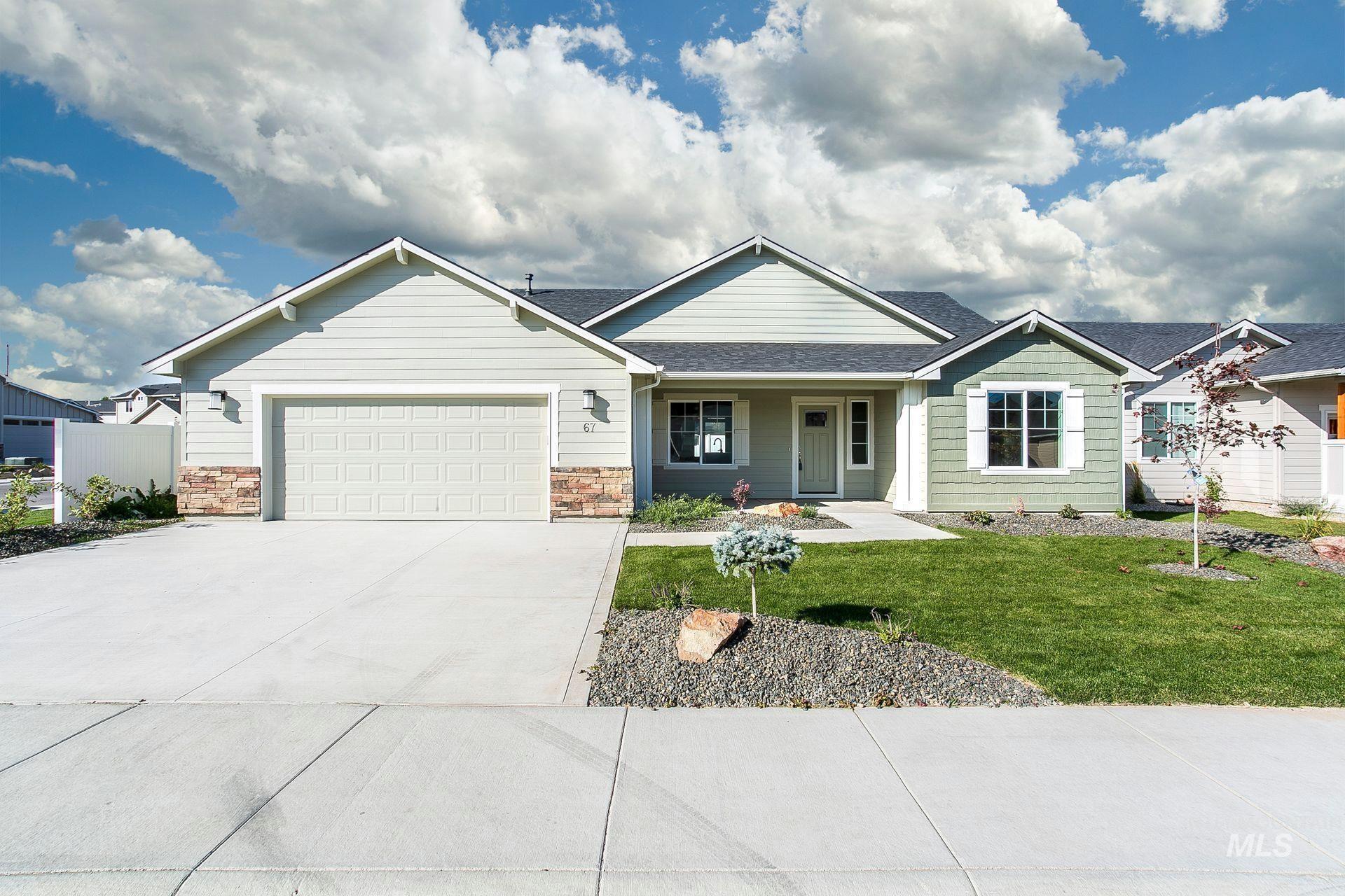 1067 W Afton, Kuna, Idaho 83634, 4 Bedrooms, 2.5 Bathrooms, Residential For Sale, Price $619,000,MLS 98974127