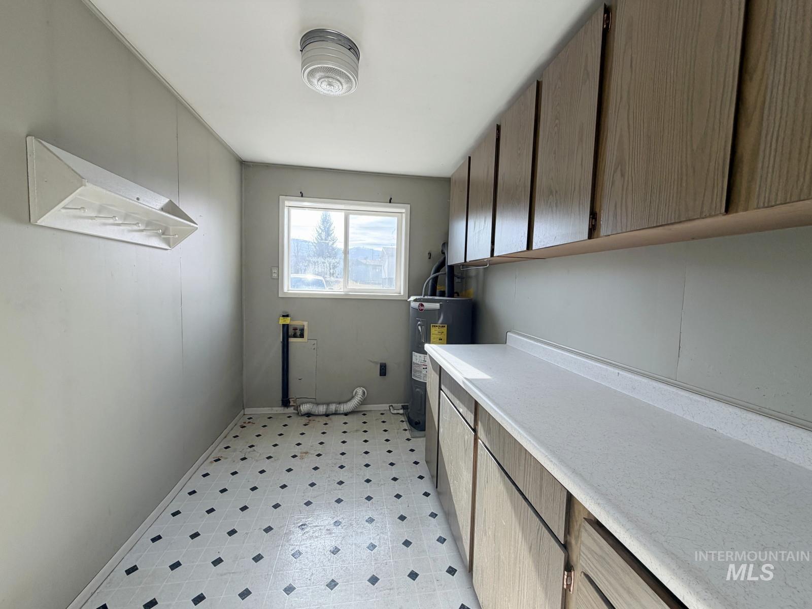 101 E South 7th, Grangeville, Idaho 83530, 3 Bedrooms, 2 Bathrooms, Residential For Sale, Price $231,000,MLS 98974128