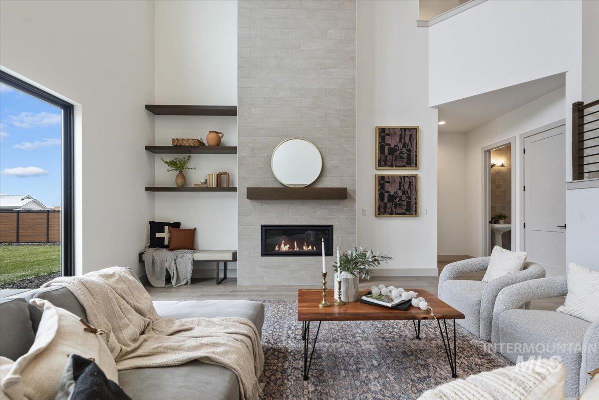 8603 W Happy Day Drive, Meridian, Idaho 83646, 4 Bedrooms, 3.5 Bathrooms, Residential For Sale, Price $999,900,MLS 98974129