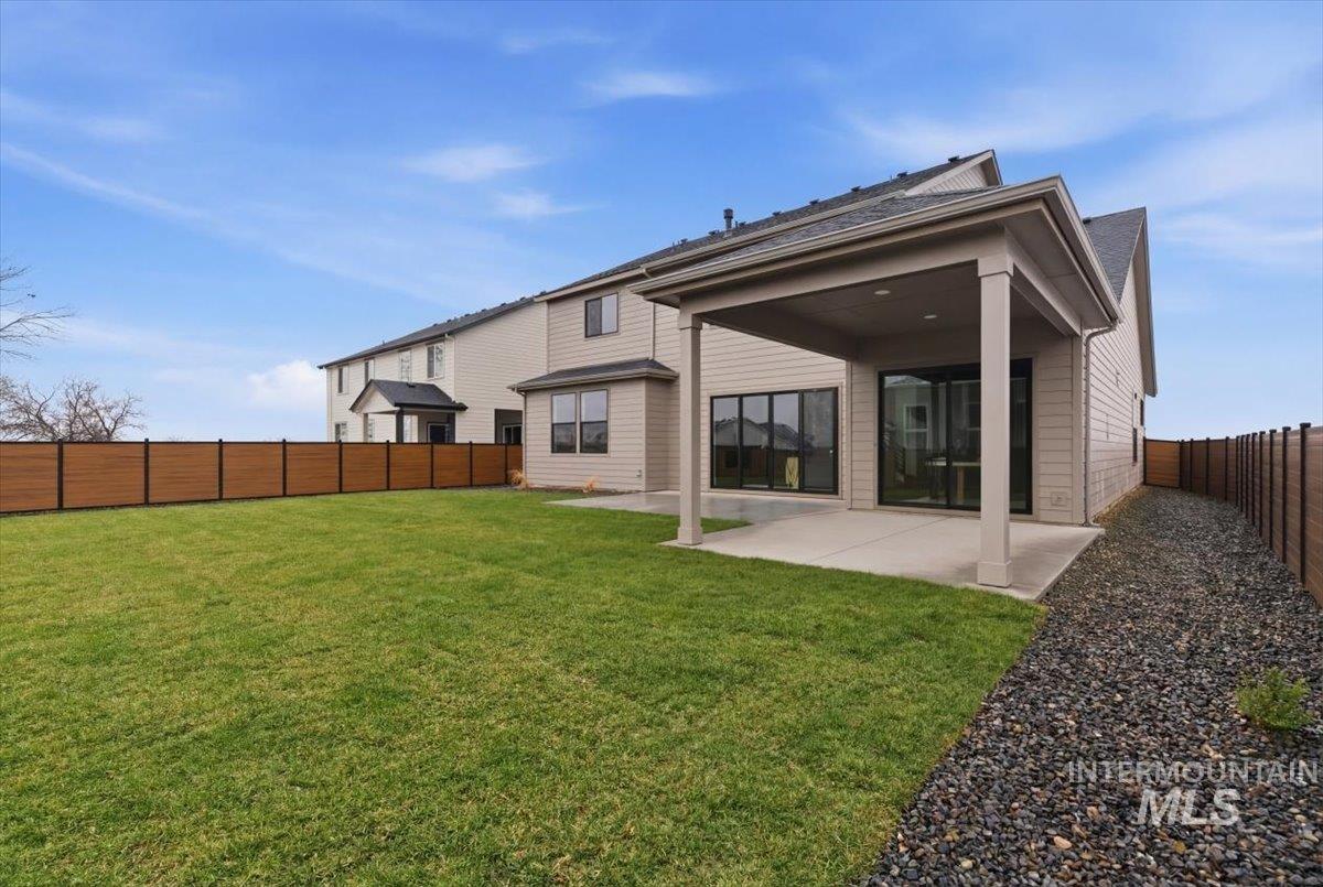 8603 W Happy Day Drive, Meridian, Idaho 83646, 4 Bedrooms, 3.5 Bathrooms, Residential For Sale, Price $999,900,MLS 98974129