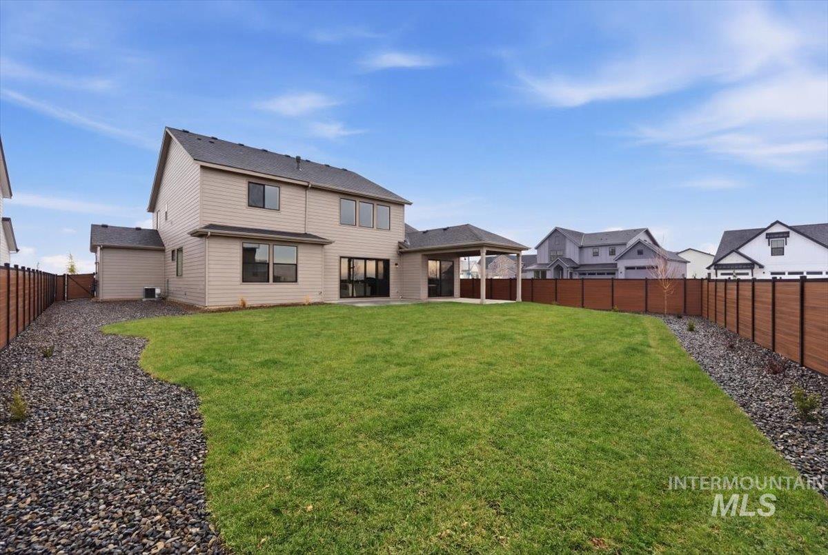 8603 W Happy Day Drive, Meridian, Idaho 83646, 4 Bedrooms, 3.5 Bathrooms, Residential For Sale, Price $999,900,MLS 98974129