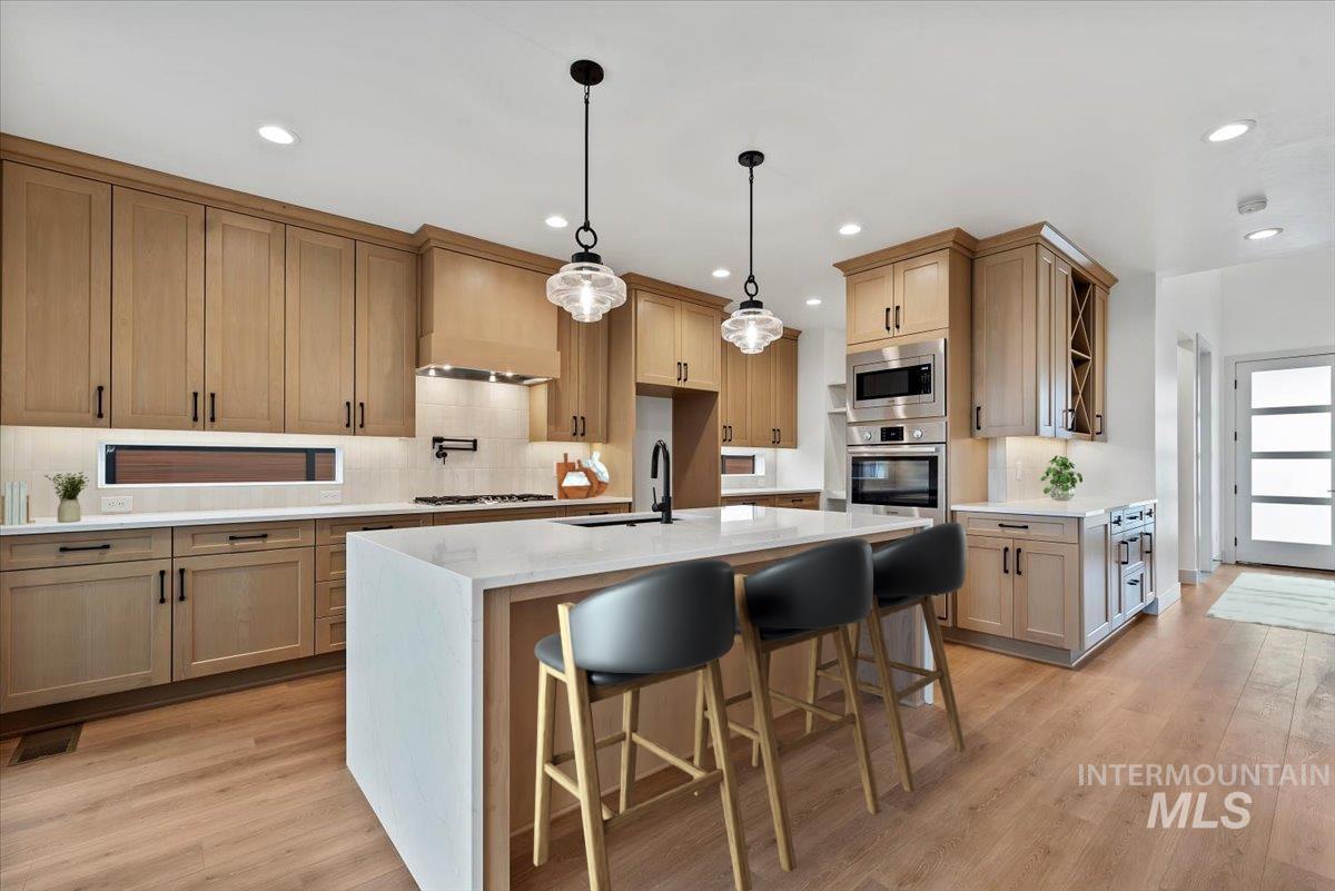 8482 W Graye Street, Meridian, Idaho 83646, 5 Bedrooms, 4 Bathrooms, Residential For Sale, Price $1,019,000,MLS 98974131