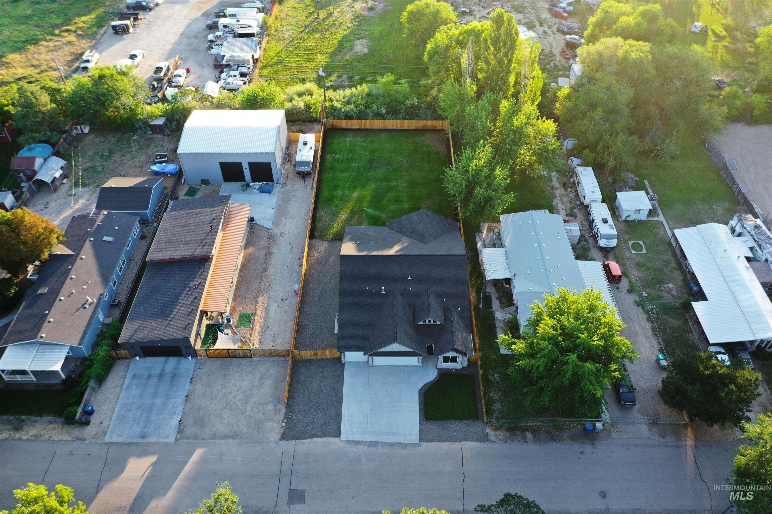 2025 S Penninger DR, Boise, Idaho 83709-2759, 4 Bedrooms, 3.5 Bathrooms, Residential For Sale, Price $699,999,MLS 98974135