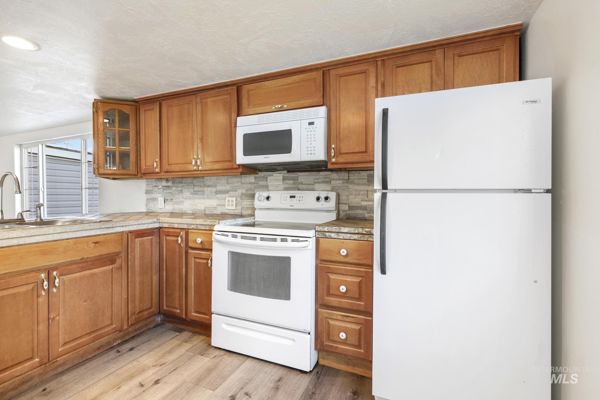 150 E Orchard, Hagerman, Idaho 83332, 2 Bedrooms, 1 Bathroom, Residential For Sale, Price $145,000,MLS 98974136