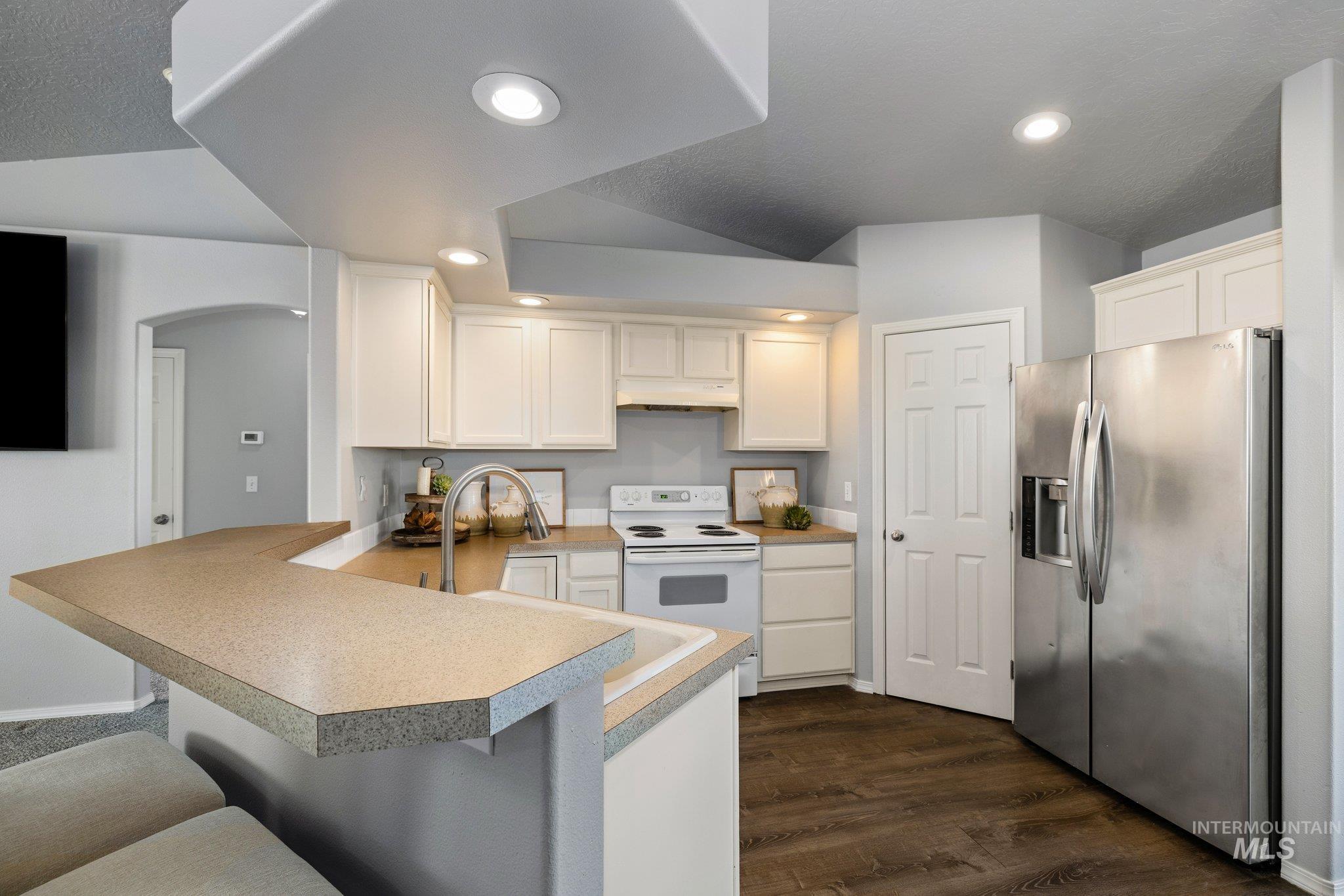 14250 Blue Ridge St, Caldwell, Idaho 83607, 3 Bedrooms, 2 Bathrooms, Residential For Sale, Price $335,000,MLS 98974139