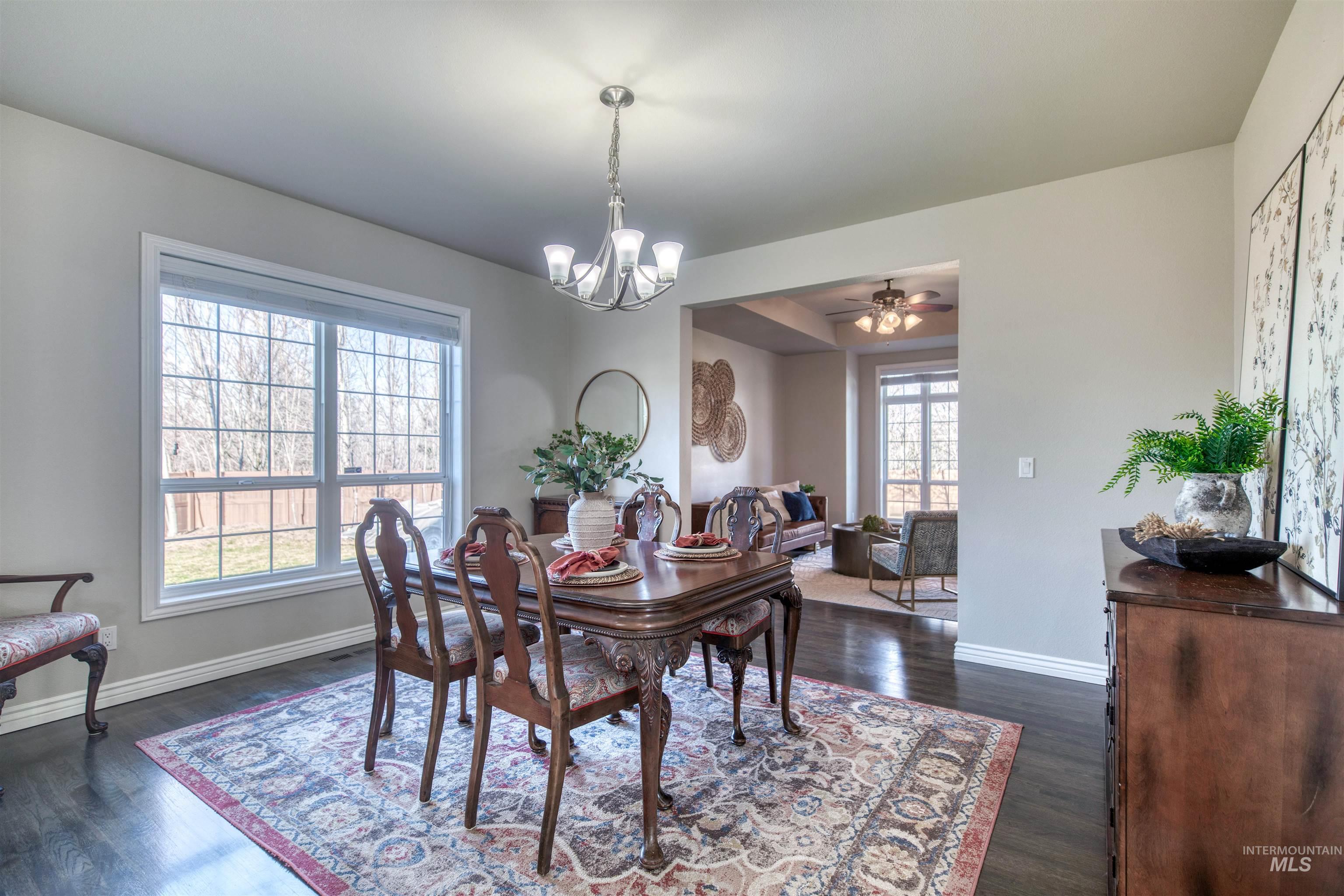 85 S Vandries Ave, Eagle, Idaho 83616-5828, 6 Bedrooms, 3.5 Bathrooms, Residential For Sale, Price $999,900,MLS 98974143