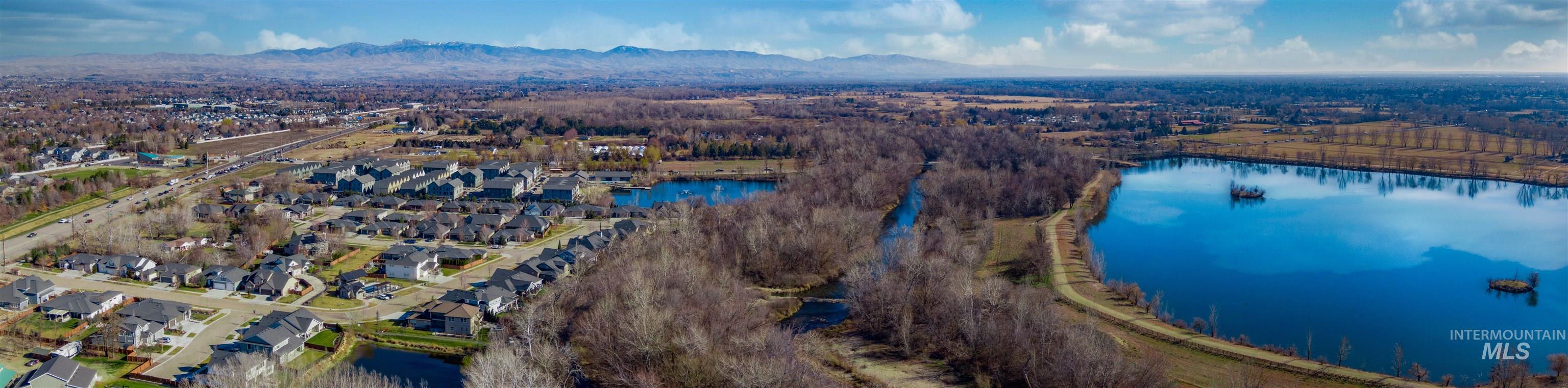 85 S Vandries Ave, Eagle, Idaho 83616-5828, 6 Bedrooms, 3.5 Bathrooms, Residential For Sale, Price $999,900,MLS 98974143