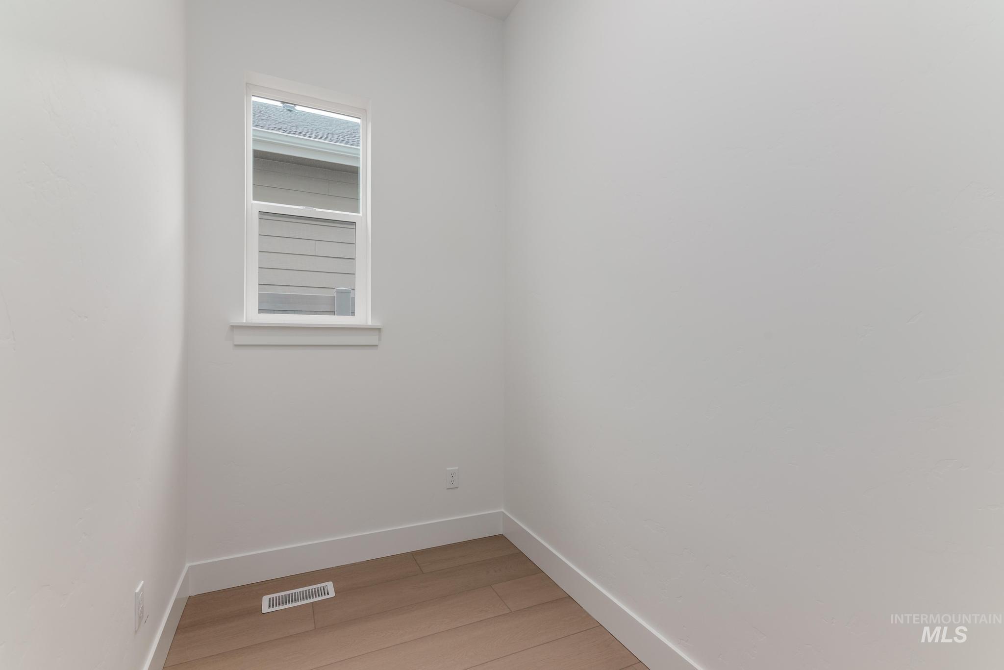 2287 N Leatherwood Pl, Star, Idaho 83669, 2 Bedrooms, 2 Bathrooms, Residential For Sale, Price $549,000,MLS 98974146