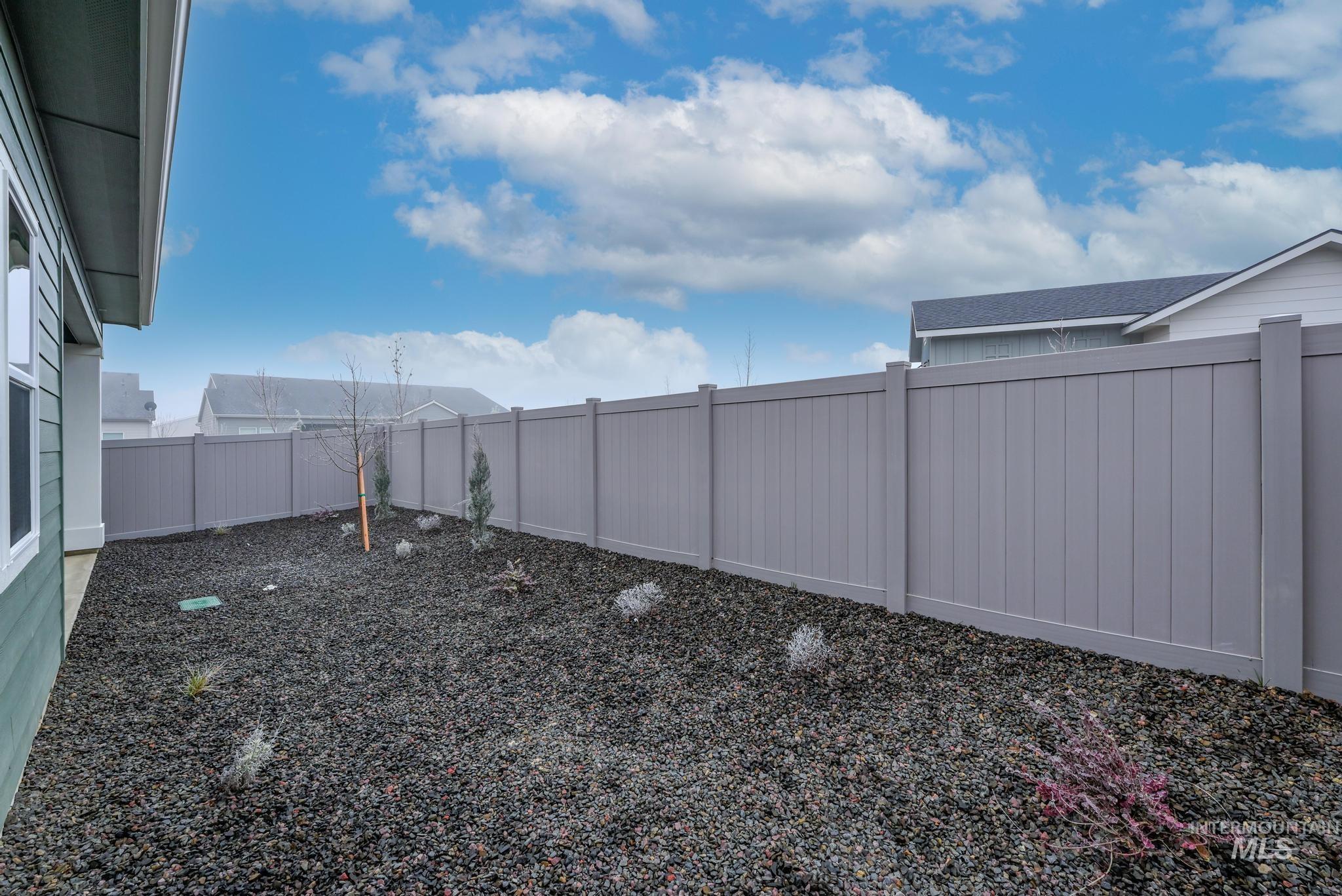 2287 N Leatherwood Pl, Star, Idaho 83669, 2 Bedrooms, 2 Bathrooms, Residential For Sale, Price $547,000, 98974146