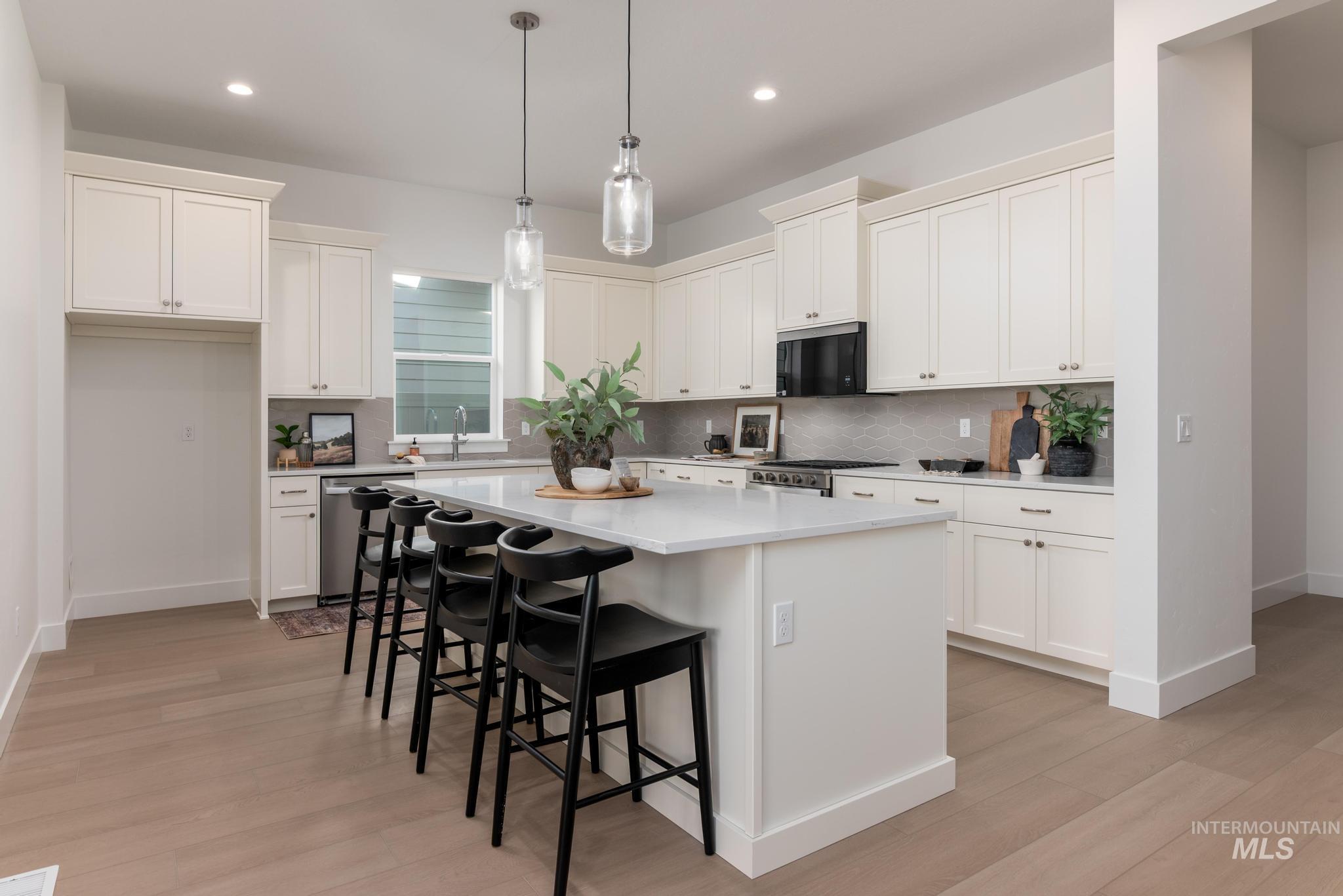 2287 N Leatherwood Pl, Star, Idaho 83669, 2 Bedrooms, 2 Bathrooms, Residential For Sale, Price $547,000, 98974146