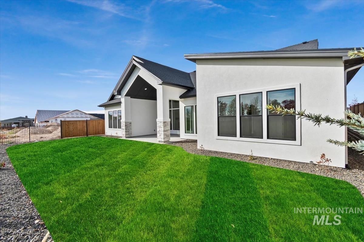 11216 S Kingsbarn Ln, Kuna, Idaho 83634, 4 Bedrooms, 3.5 Bathrooms, Residential For Sale, Price $1,217,880,MLS 98974149