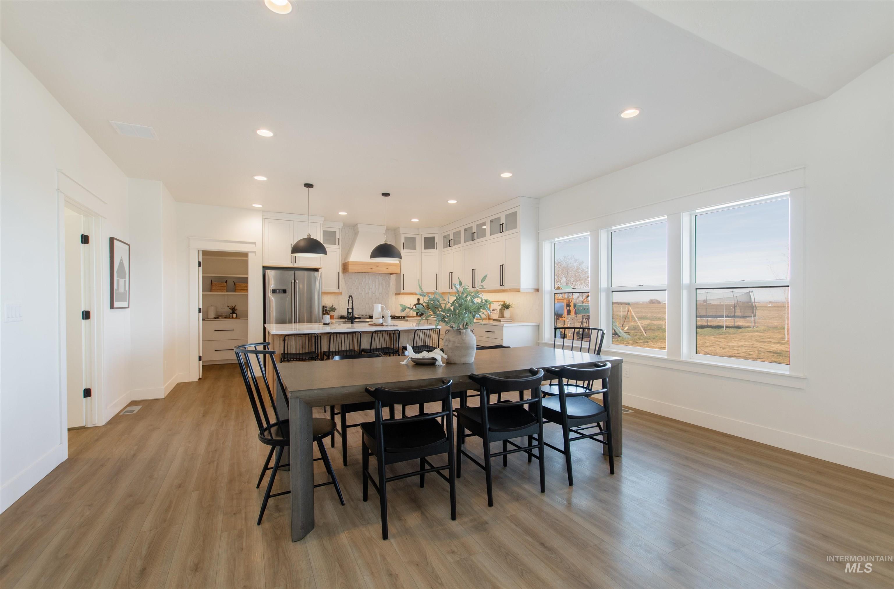 23274 Stonewater Ln, Greenleaf, Idaho 83676, 5 Bedrooms, 4 Bathrooms, Residential For Sale, Price $950,000, 98974150