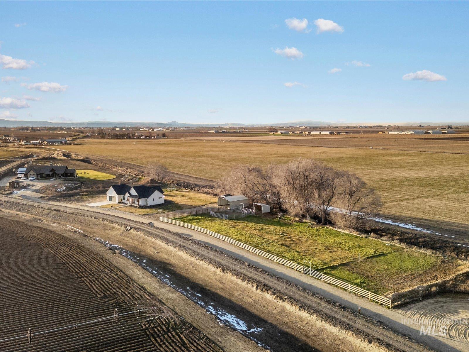 23274 Stonewater Ln, Greenleaf, Idaho 83676, 5 Bedrooms, 4 Bathrooms, Residential For Sale, Price $950,000, 98974150