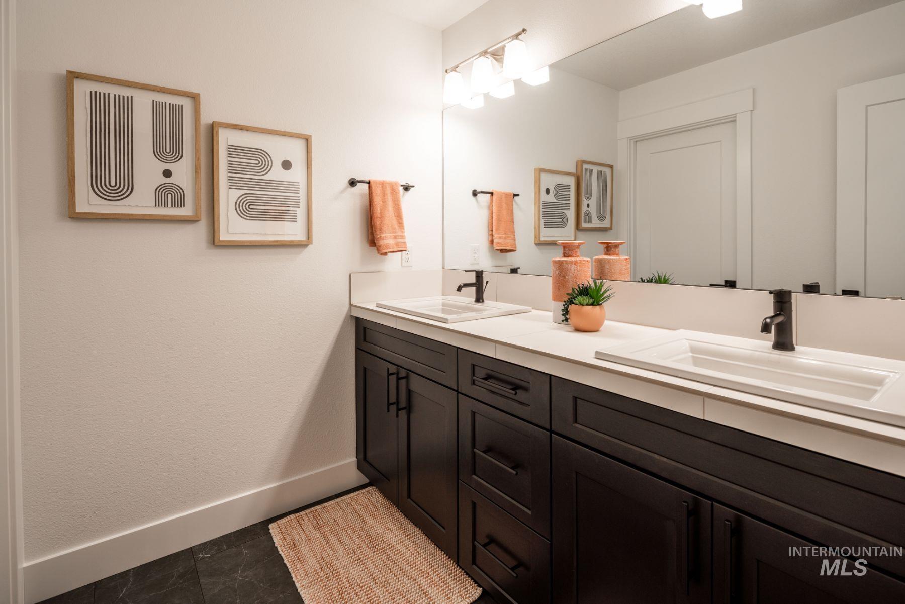 8537 W Happy Day Dr., Meridian, Idaho 83646, 5 Bedrooms, 4 Bathrooms, Residential For Sale, Price $895,000,MLS 98974151