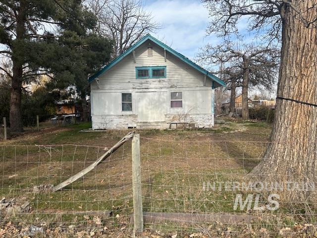 8401 W Idaho Blvd, Letha, Idaho 83636, 3 Bedrooms, 1 Bathroom, Residential For Sale, Price $199,000,MLS 98974153