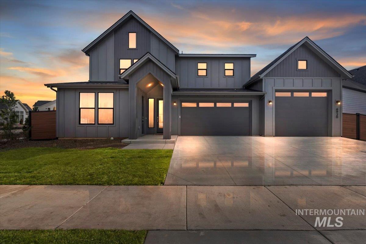6920 N Spencer Way, Meridian, Idaho 83646, 5 Bedrooms, 4.5 Bathrooms, Residential For Sale, Price $949,900, 98974155