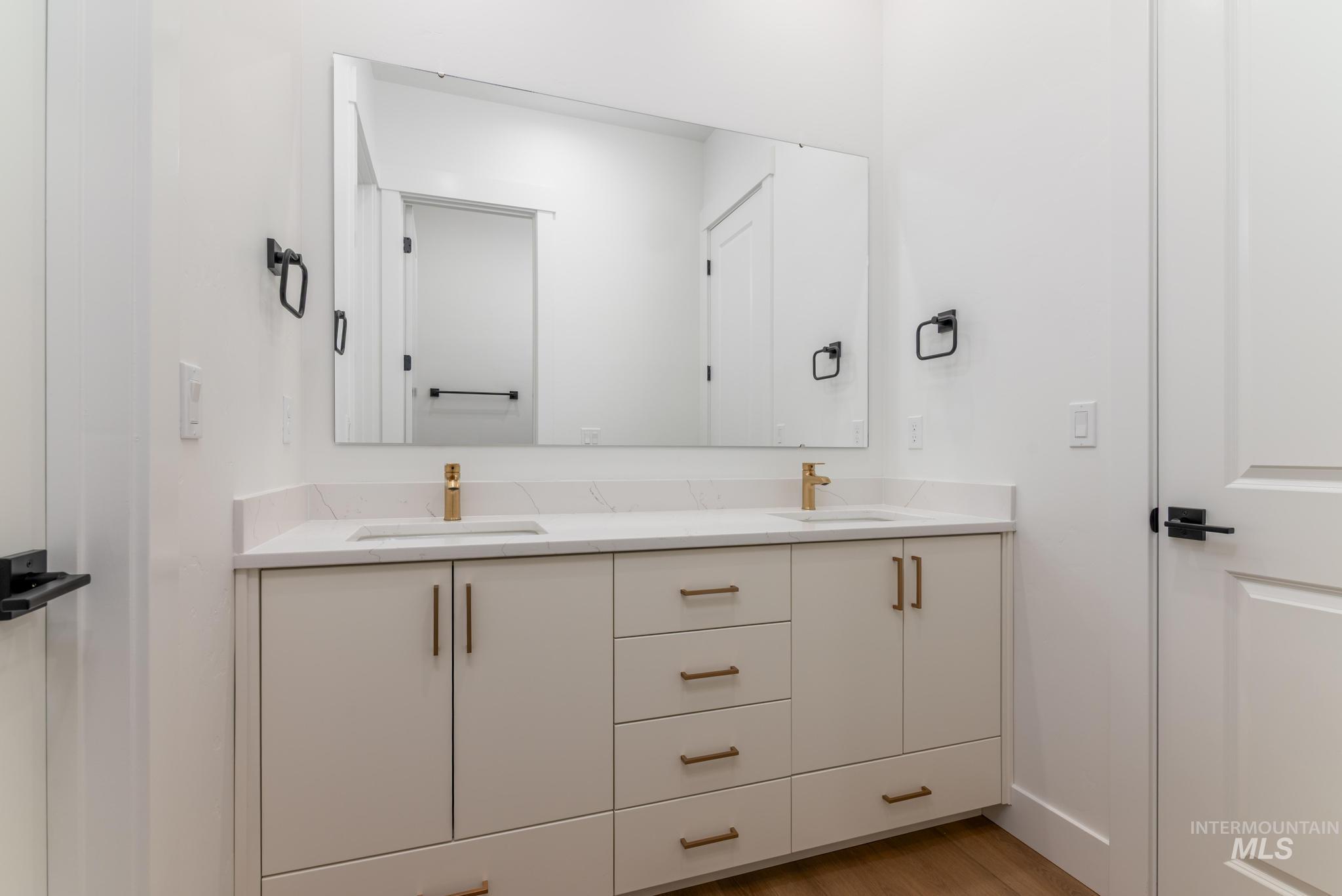 15142 Steel Cloud Ave, Caldwell, Idaho 83607, 4 Bedrooms, 3 Bathrooms, Residential For Sale, Price $584,000,MLS 98974157