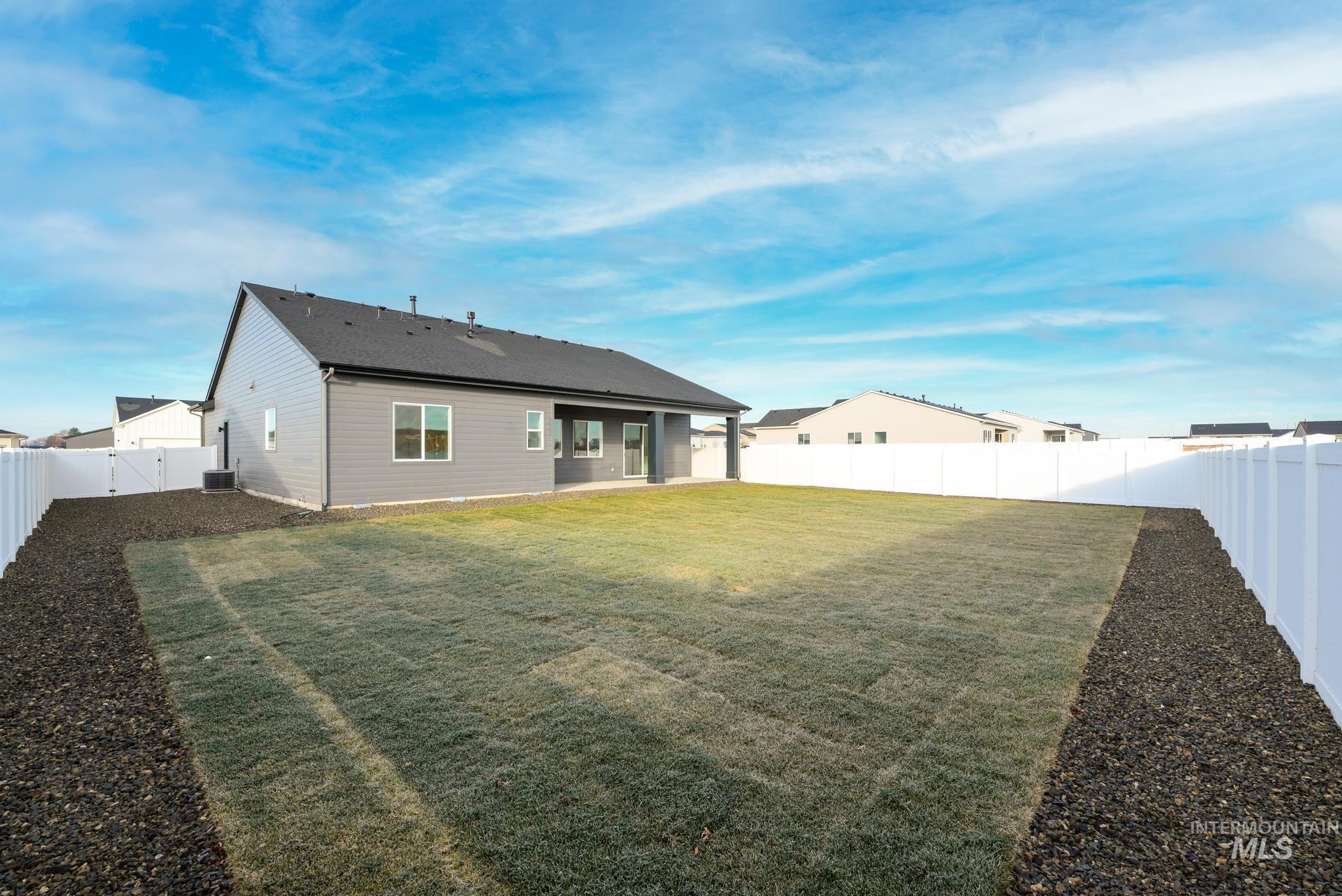 15142 Steel Cloud Ave, Caldwell, Idaho 83607, 4 Bedrooms, 3 Bathrooms, Residential For Sale, Price $584,000,MLS 98974157