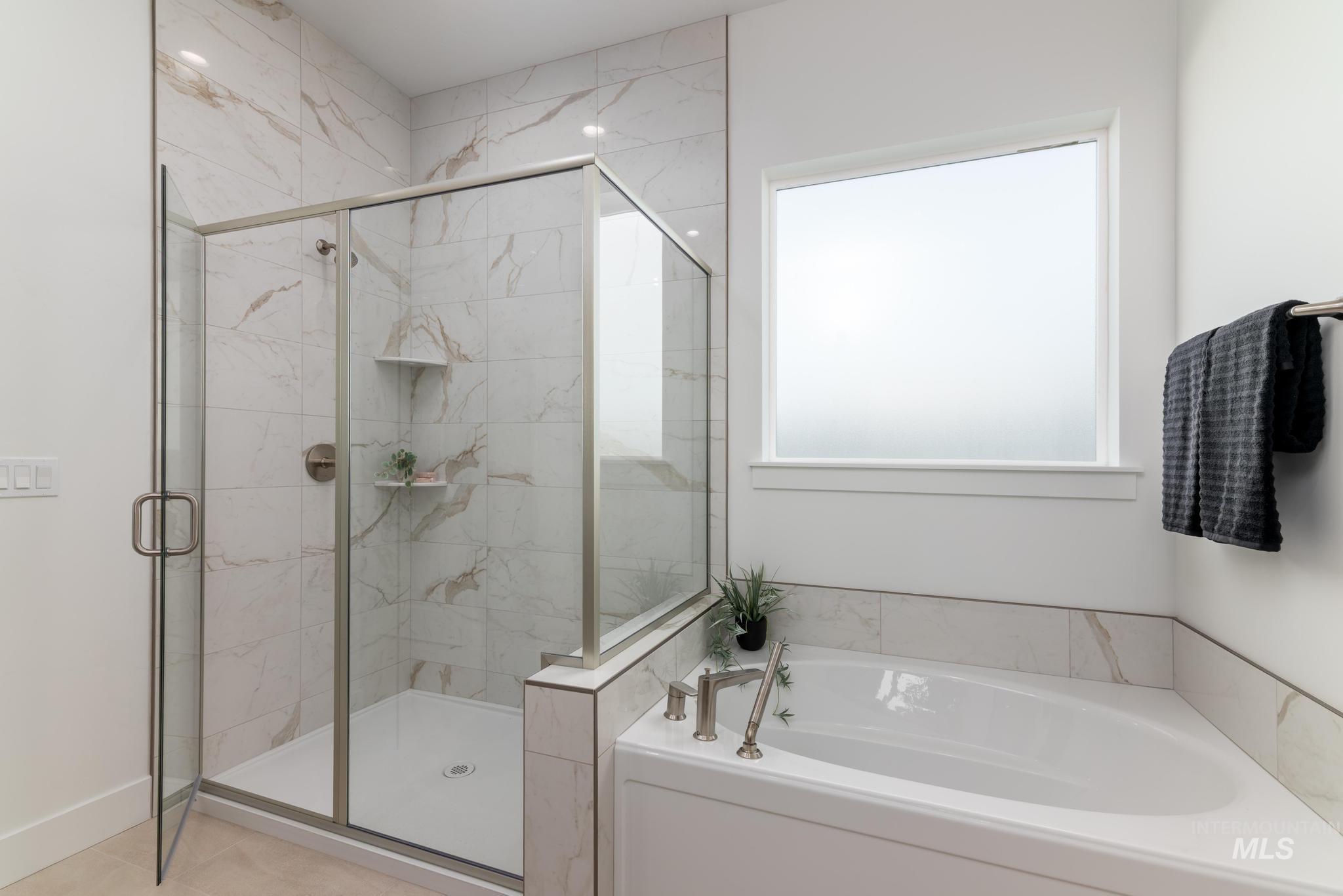 15203 Steel Cloud Ave, Caldwell, Idaho 83607, 4 Bedrooms, 3 Bathrooms, Residential For Sale, Price $605,000,MLS 98974159