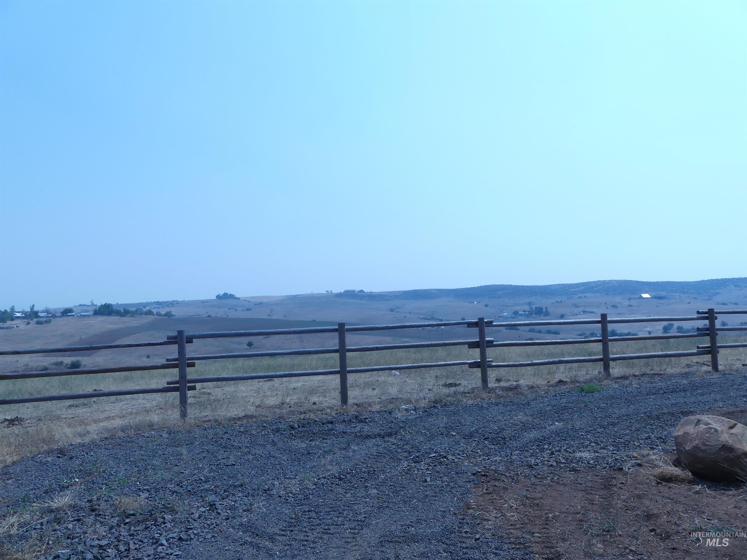 2193 Apple Lane, Mesa, Idaho 83643-5009, 2 Bedrooms, 2.5 Bathrooms, Farm & Ranch For Sale, Price $650,000,MLS 98974162