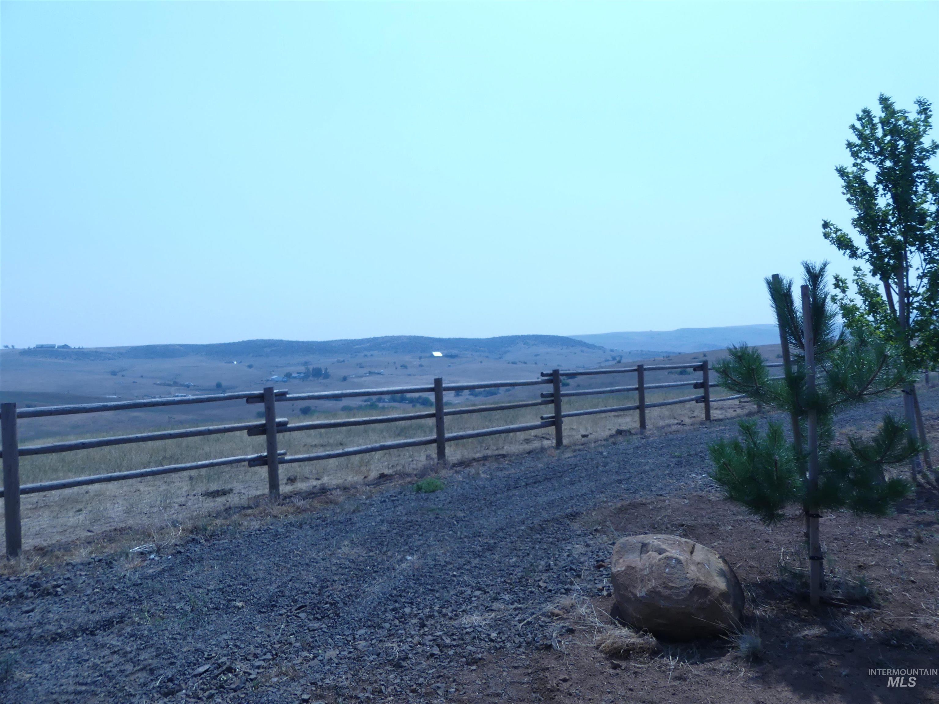 2193 Apple Lane, Mesa, Idaho 83643-5009, 2 Bedrooms, 2.5 Bathrooms, Farm & Ranch For Sale, Price $650,000,MLS 98974162