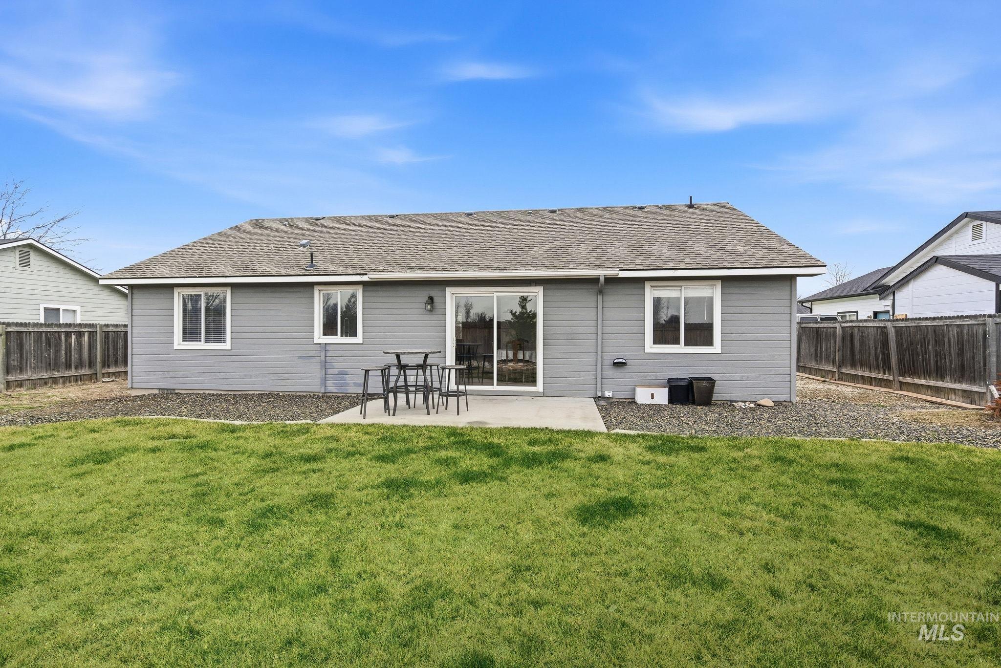 696 W Rams Hill, Kuna, Idaho 83634, 3 Bedrooms, 2 Bathrooms, Residential For Sale, Price $394,900,MLS 98974163