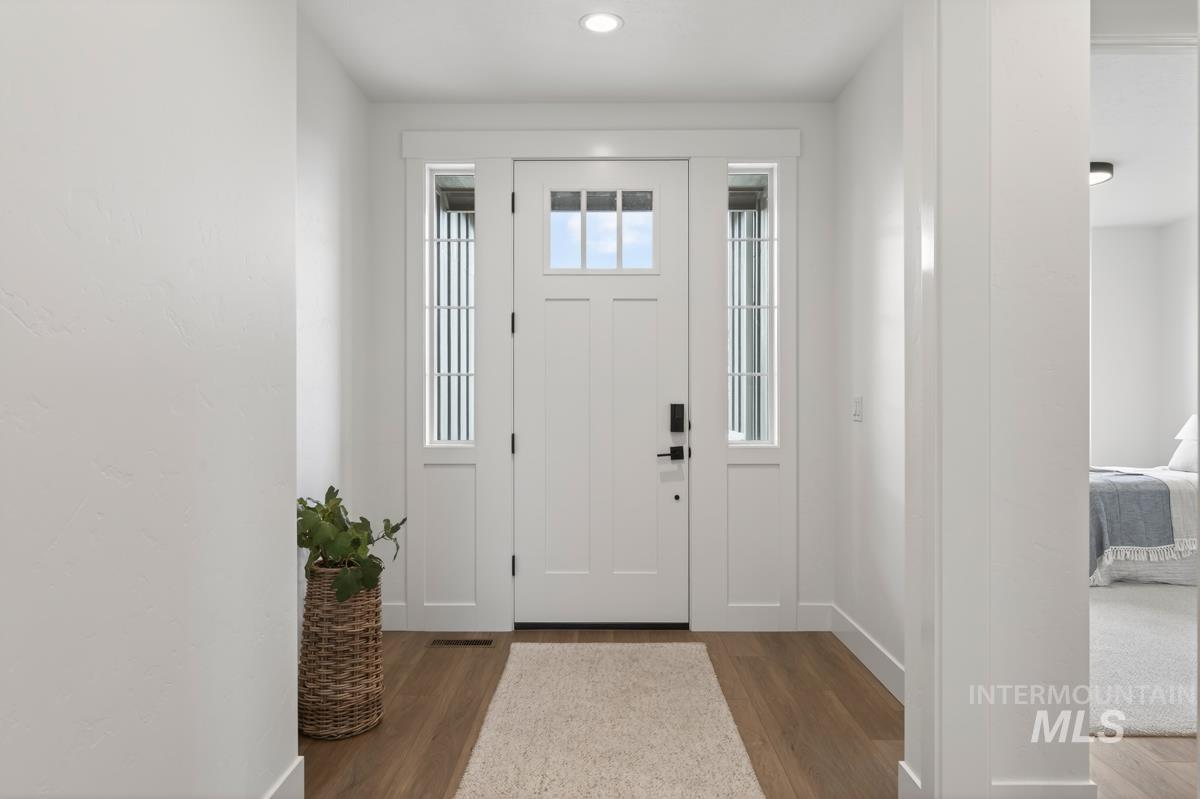 6807 S Messner Way, Meridian, Idaho 83642, 3 Bedrooms, 2.5 Bathrooms, Residential For Sale, Price $749,900,MLS 98974164