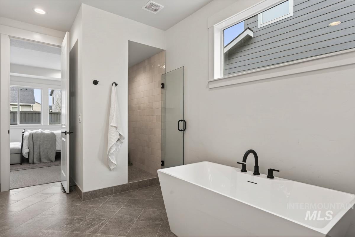 6807 S Messner Way, Meridian, Idaho 83642, 3 Bedrooms, 2.5 Bathrooms, Residential For Sale, Price $749,900,MLS 98974164