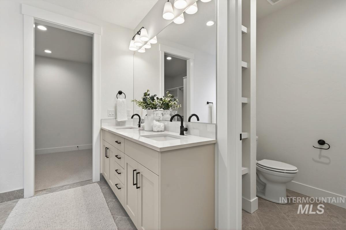 6807 S Messner Way, Meridian, Idaho 83642, 3 Bedrooms, 2.5 Bathrooms, Residential For Sale, Price $749,900,MLS 98974164