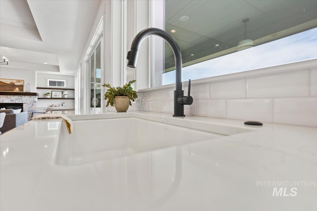 6807 S Messner Way, Meridian, Idaho 83642, 3 Bedrooms, 2.5 Bathrooms, Residential For Sale, Price $749,900, 98974164