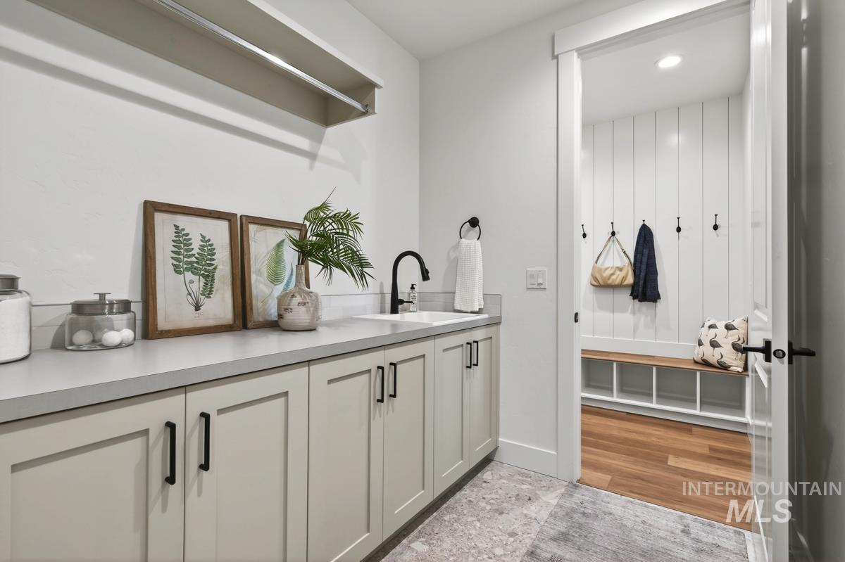 6807 S Messner Way, Meridian, Idaho 83642, 3 Bedrooms, 2.5 Bathrooms, Residential For Sale, Price $749,900,MLS 98974164