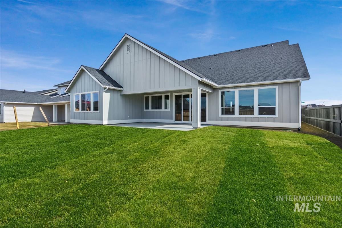 6807 S Messner Way, Meridian, Idaho 83642, 3 Bedrooms, 2.5 Bathrooms, Residential For Sale, Price $749,900, 98974164