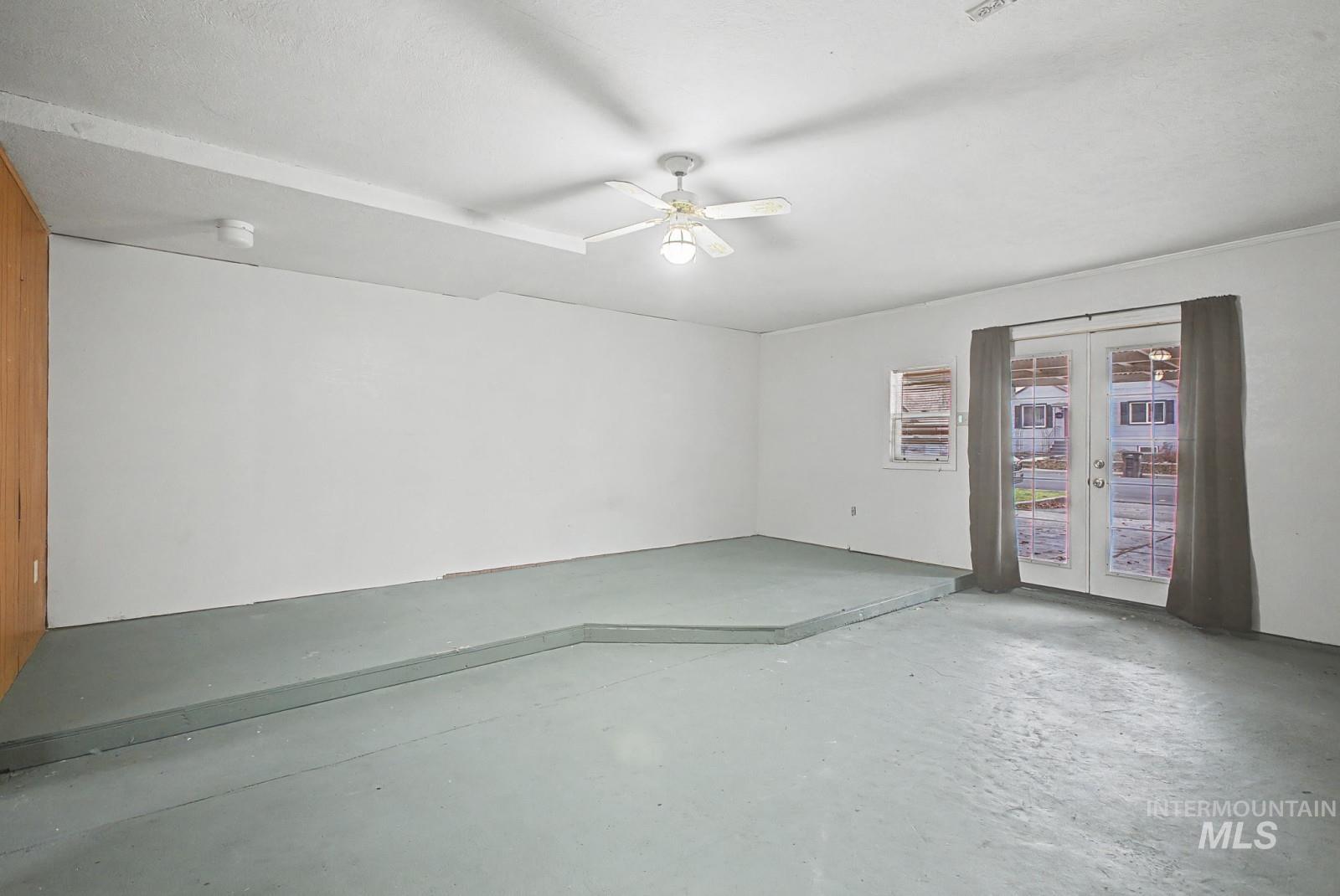 918 Elm Street, Clarkston, Washington 99403, 2 Bedrooms, 1 Bathroom, Residential For Sale, Price $255,000,MLS 98974165