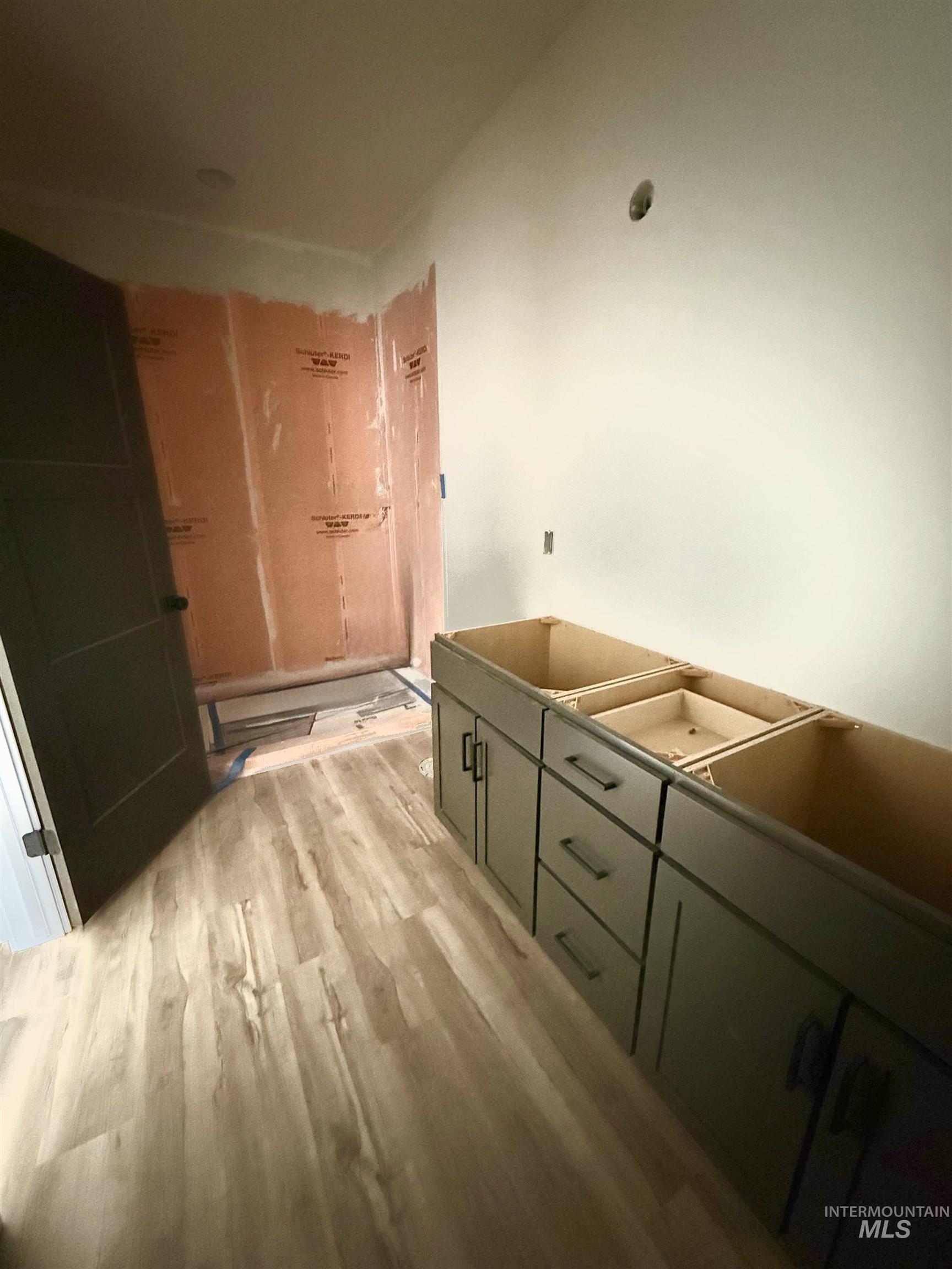 521 Sunspot Drive, Twin Falls, Idaho 83301, 4 Bedrooms, 2 Bathrooms, Residential For Sale, Price $439,000,MLS 98974169