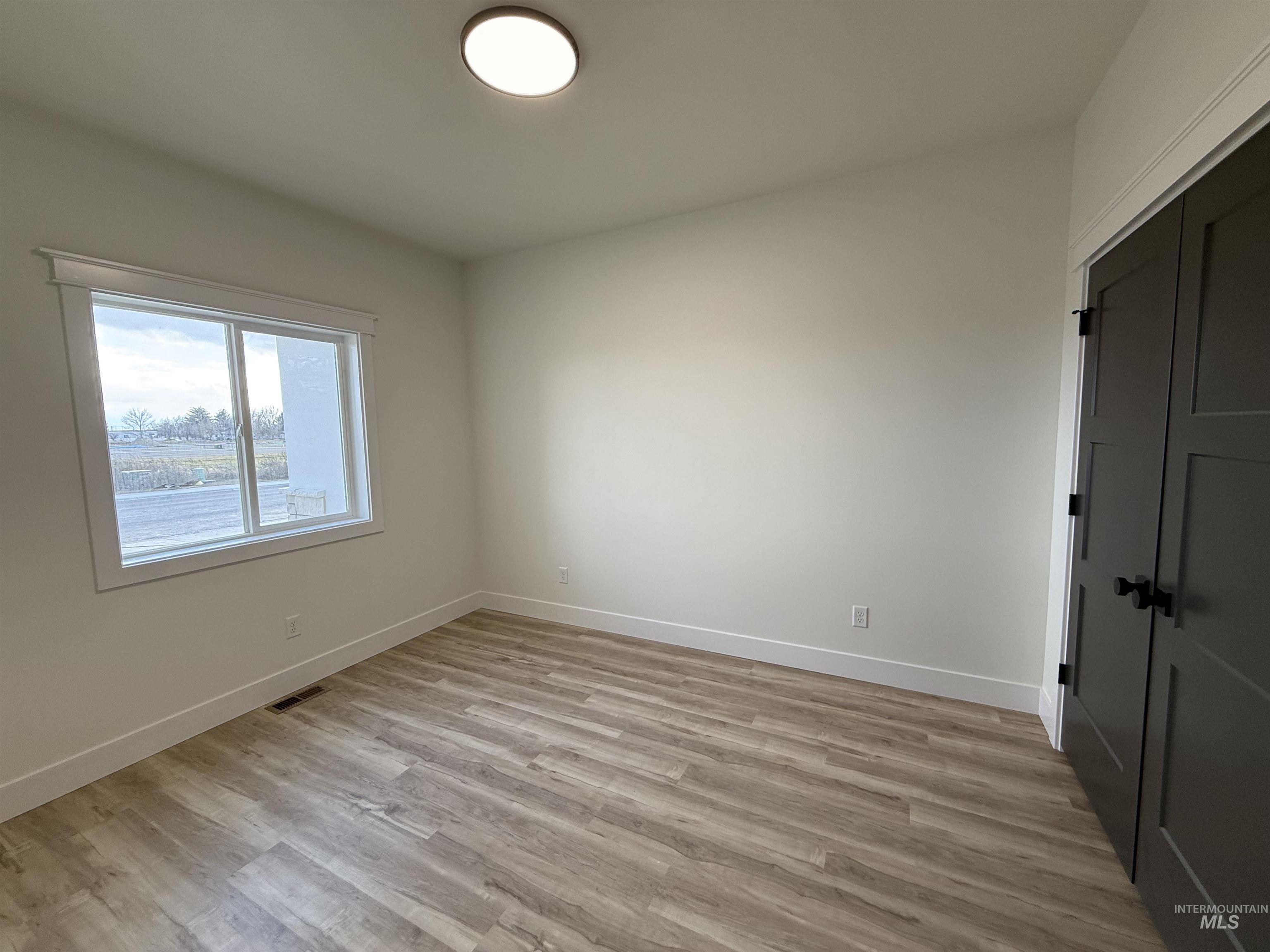 521 Sunspot Drive, Twin Falls, Idaho 83301, 4 Bedrooms, 2 Bathrooms, Residential For Sale, Price $439,000, 98974169