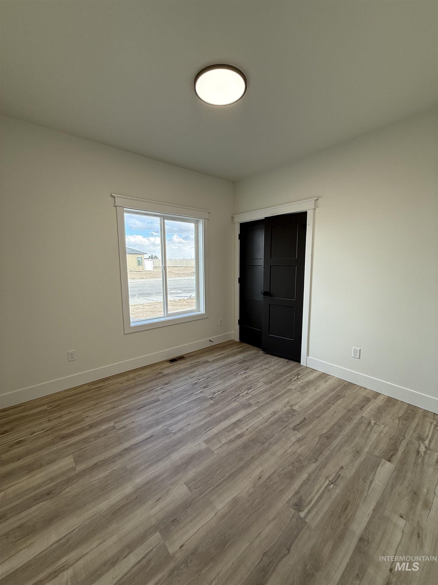 521 Sunspot Drive, Twin Falls, Idaho 83301, 4 Bedrooms, 2 Bathrooms, Residential For Sale, Price $439,000, 98974169